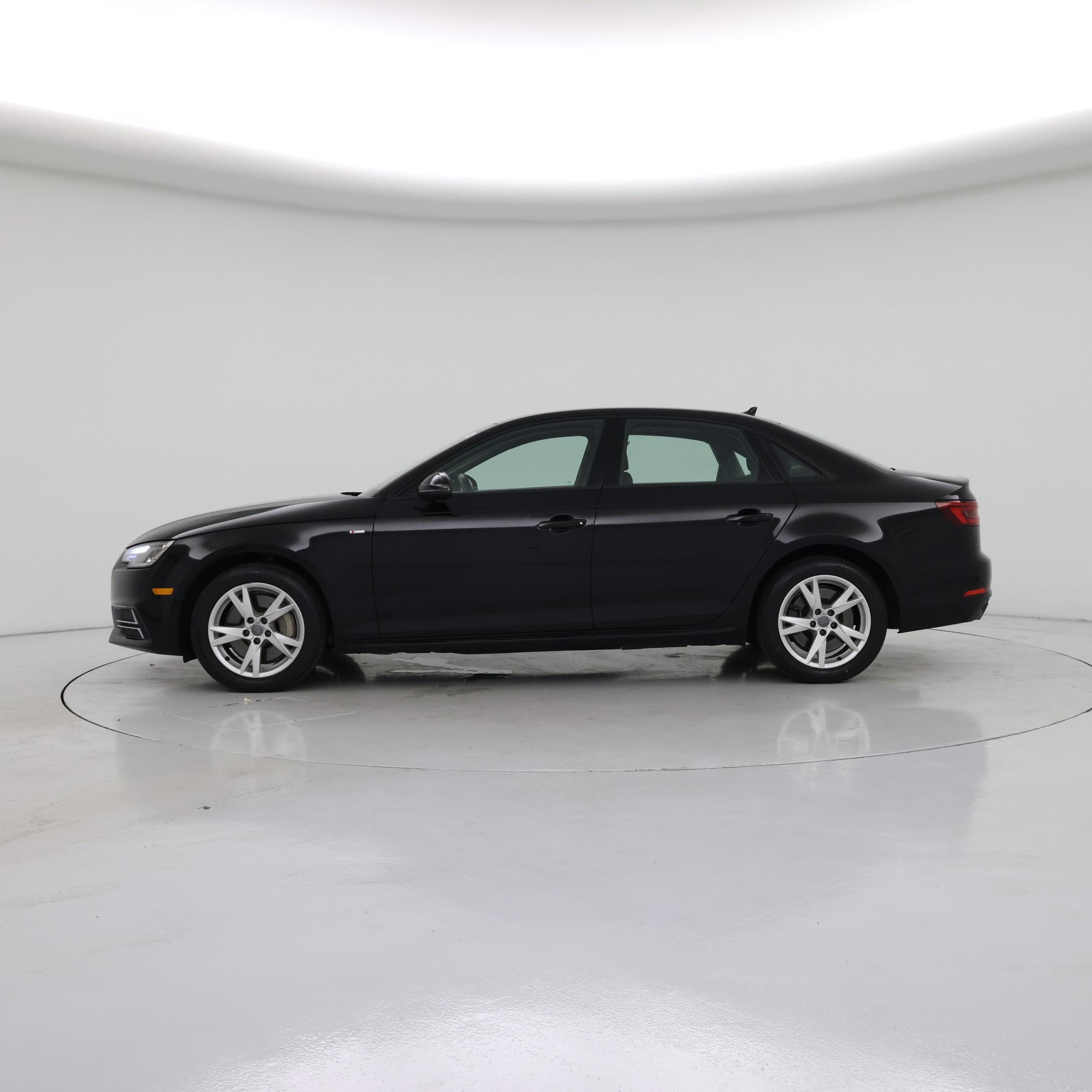 Thumbnail: 2018 Audi A4 - 3