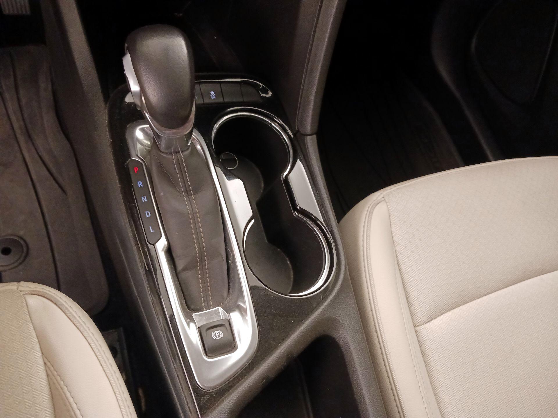 Thumbnail: 2021 Buick Encore GX - 17