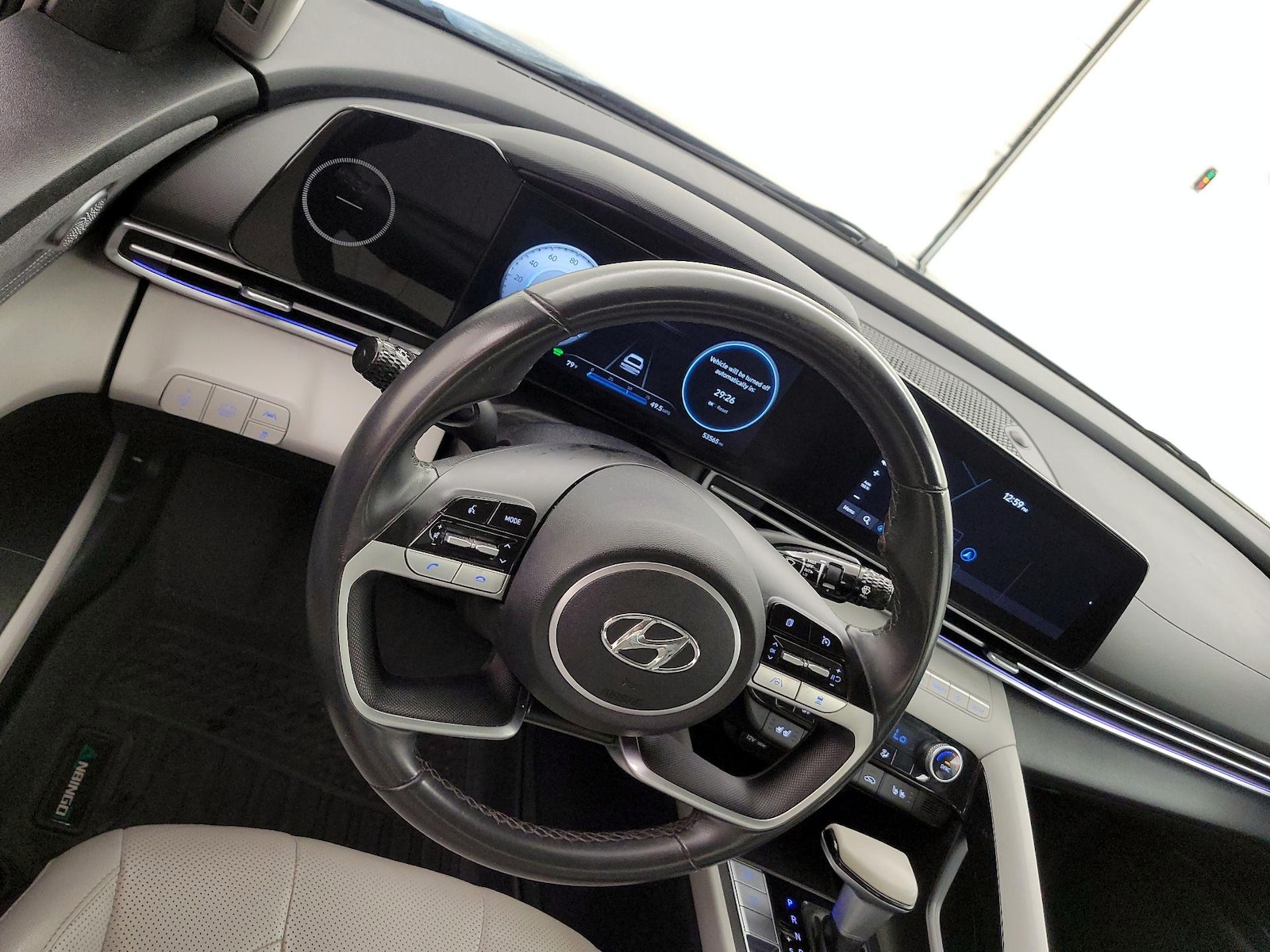 2023 Hyundai Elantra Limited - Photo 10