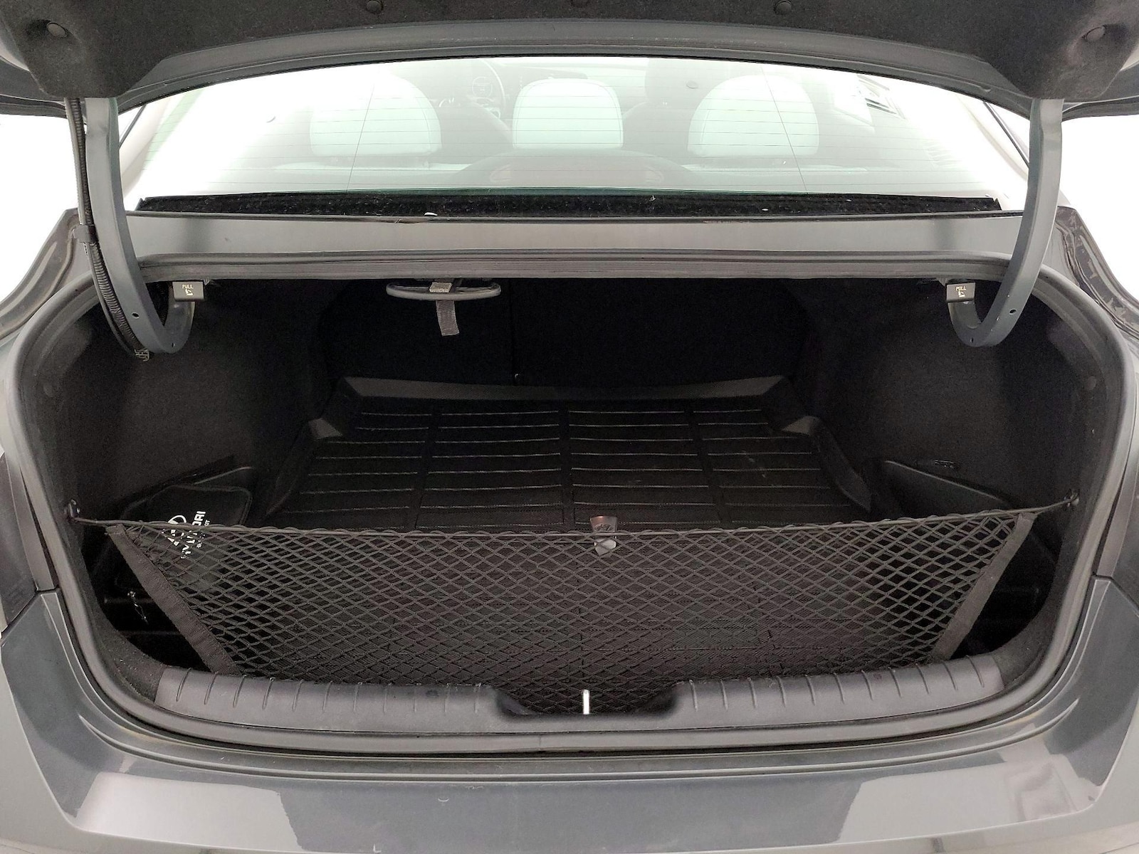 2023 Hyundai Elantra Limited - Photo 23