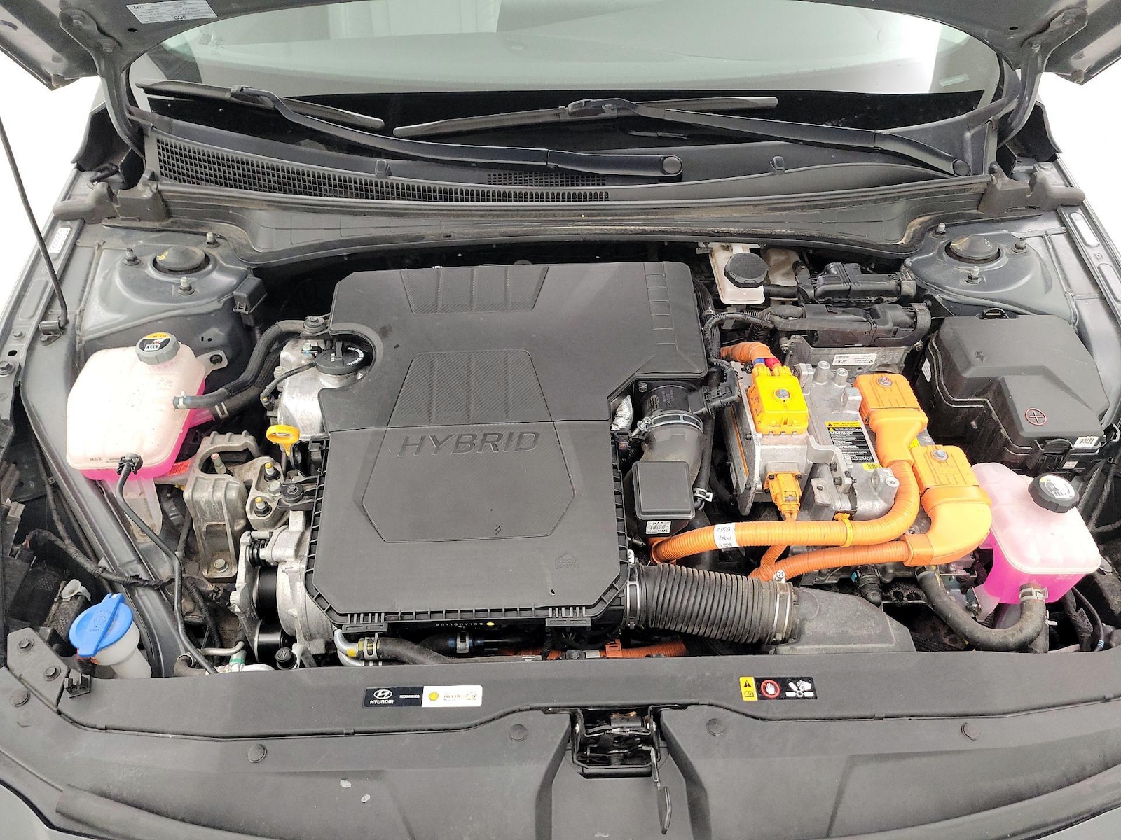 2023 Hyundai Elantra Limited - Photo 24