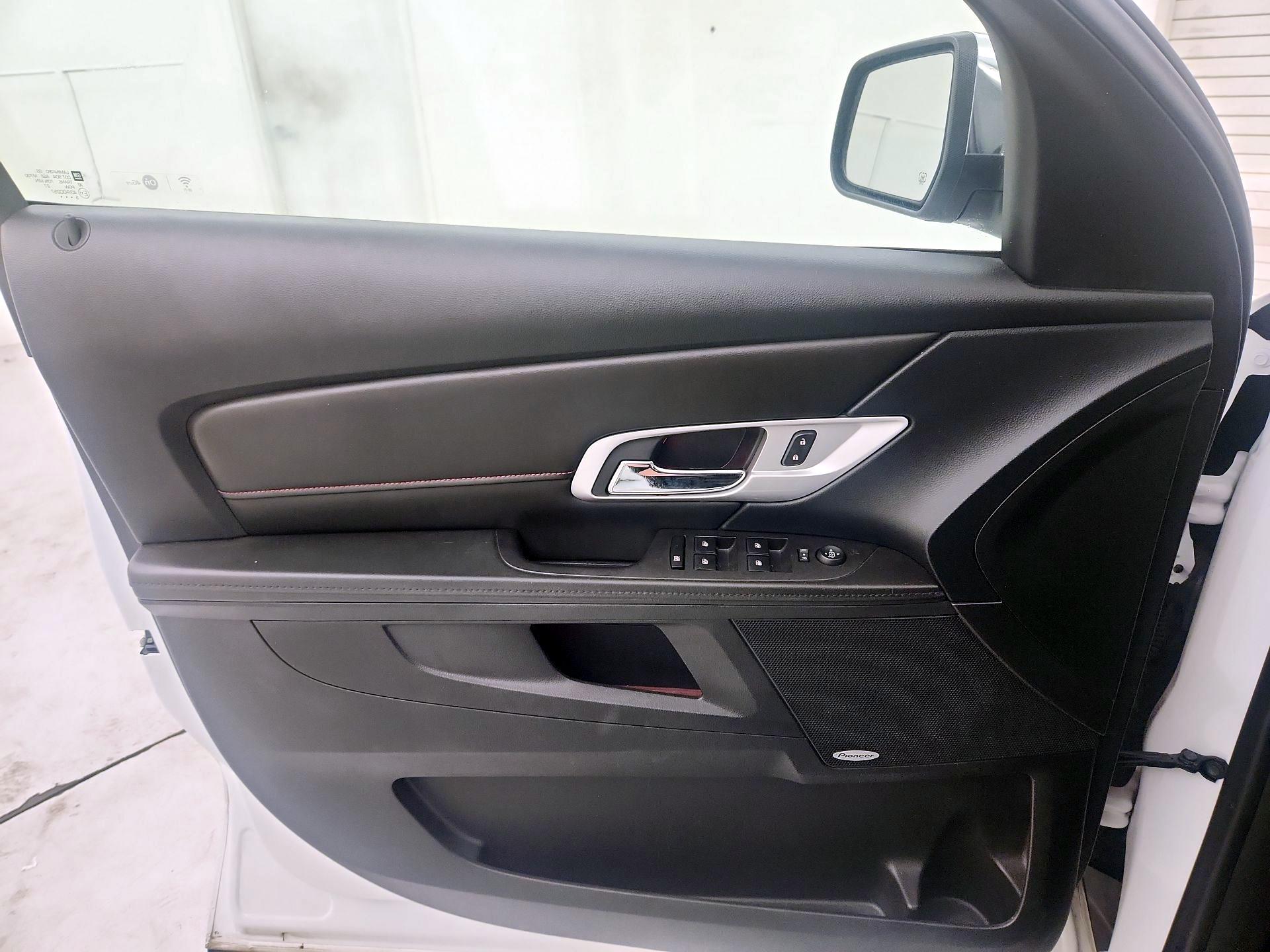 Thumbnail: 2016 GMC Terrain - 12