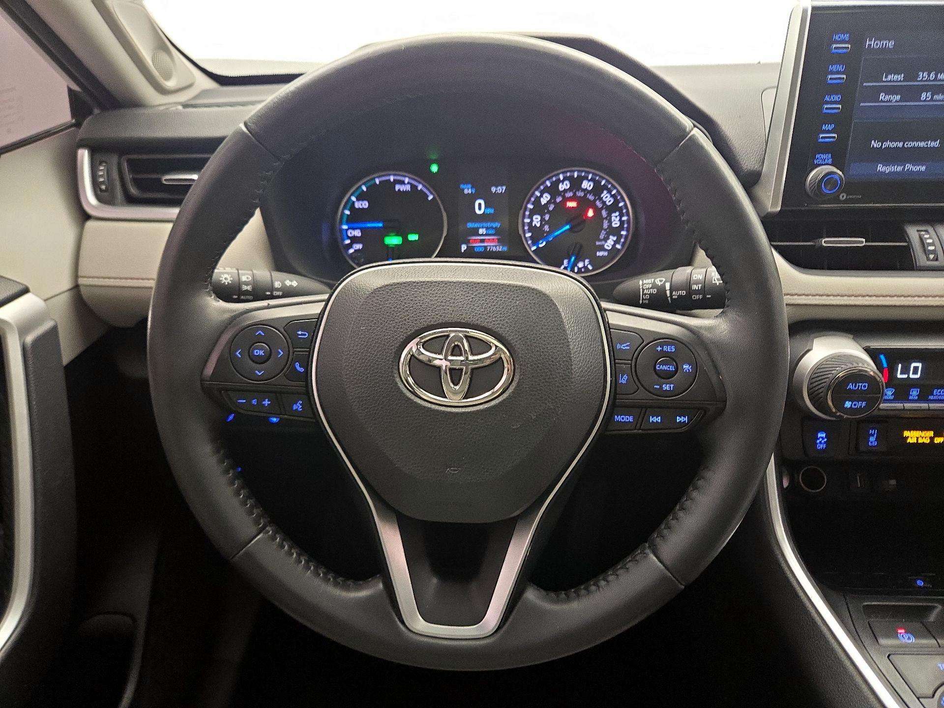 Thumbnail: 2021 Toyota RAV4 - 10