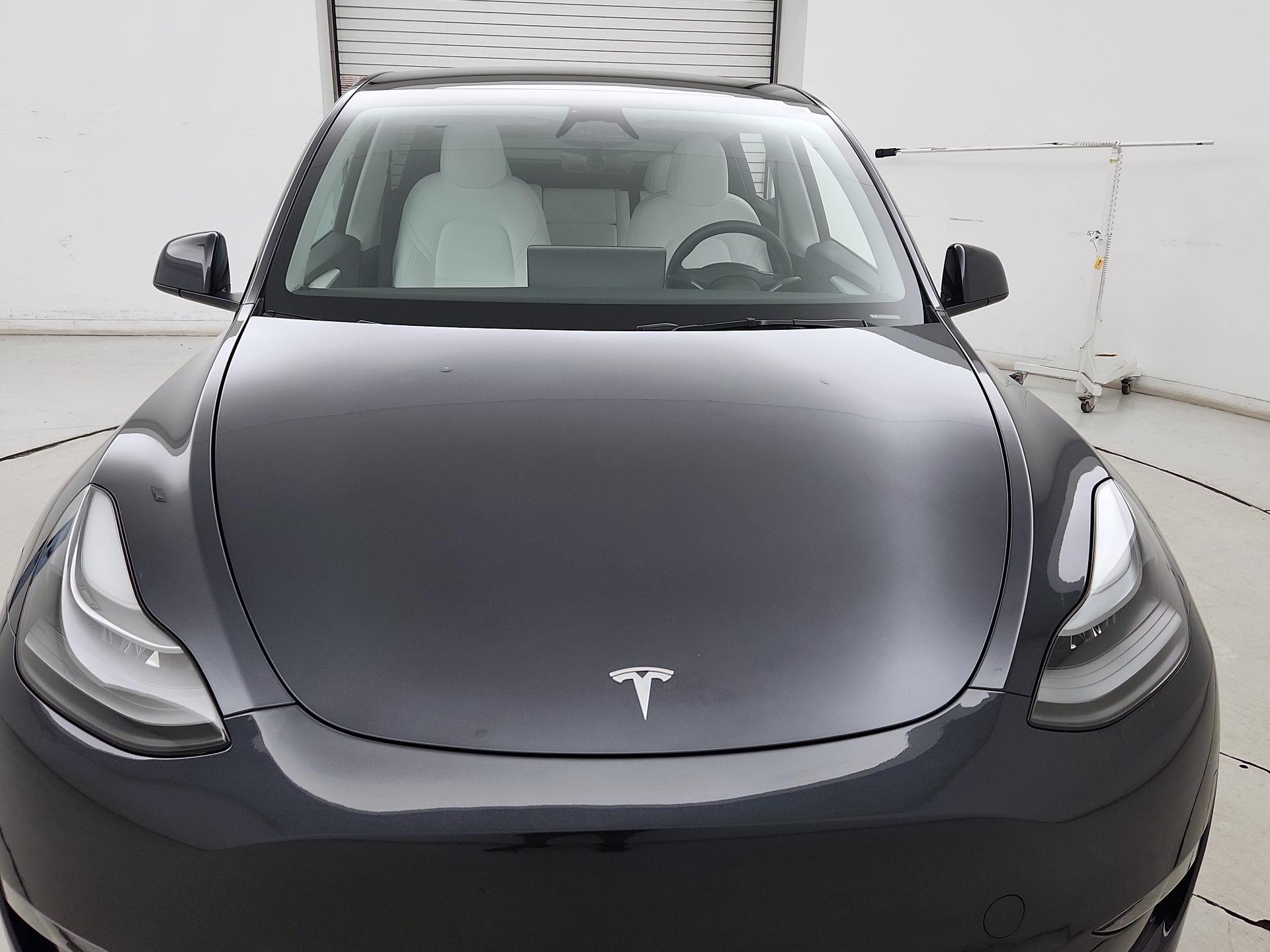 Thumbnail: 2024 Tesla Model Y - 2