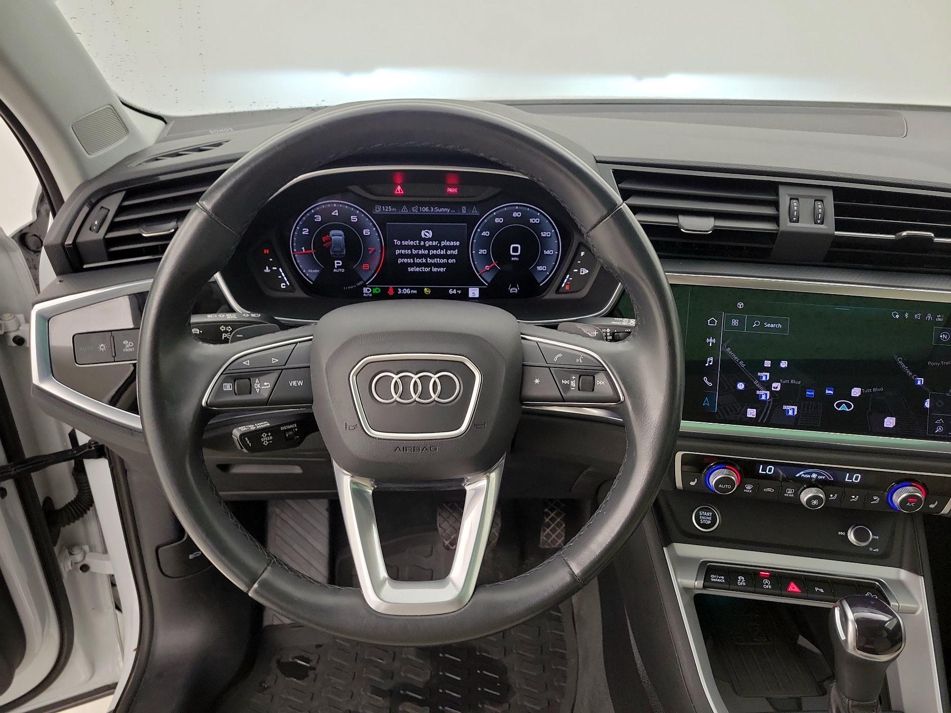 Thumbnail: 2023 Audi Q3 - 10