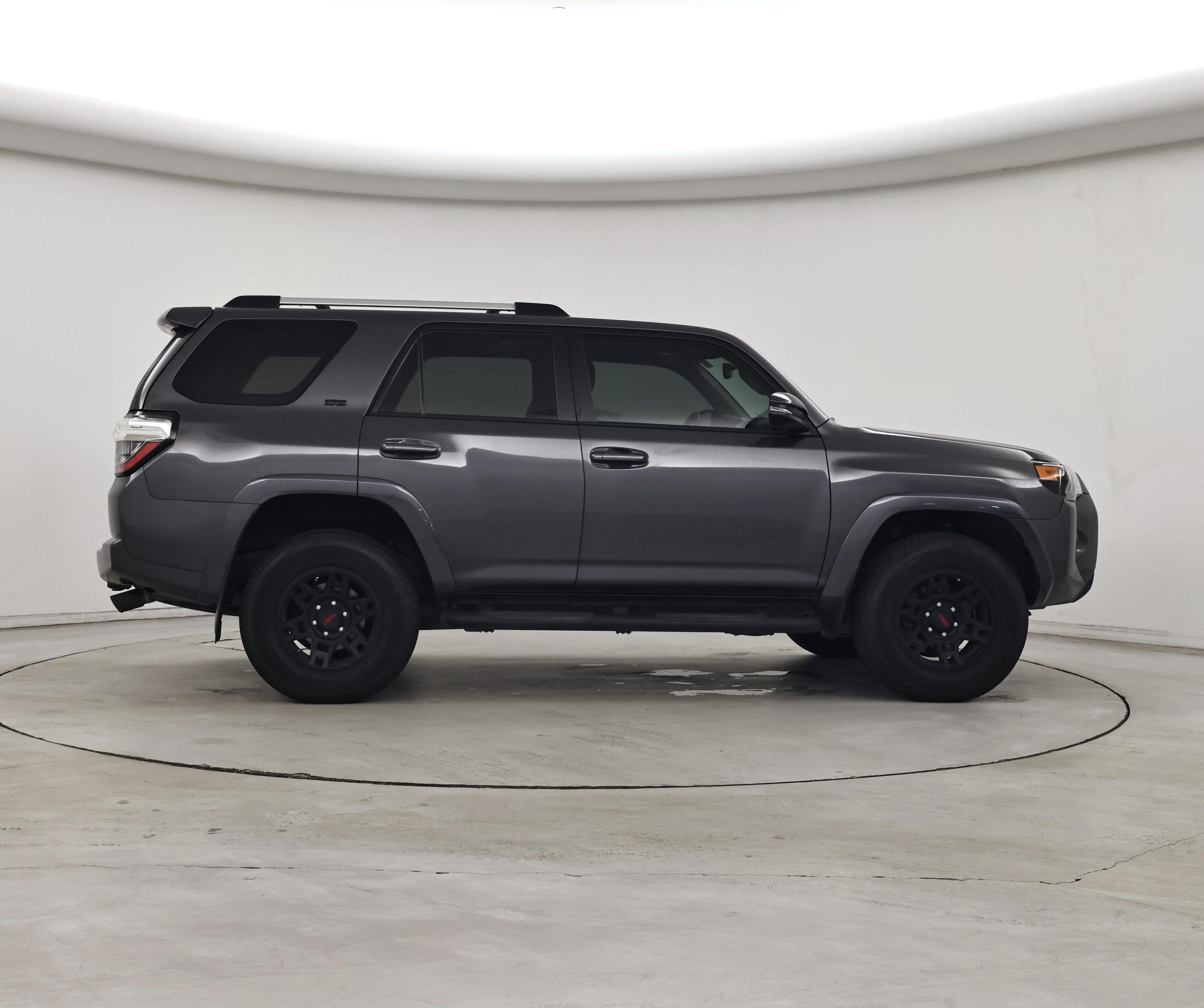 Thumbnail: 2020 Toyota 4Runner - 7