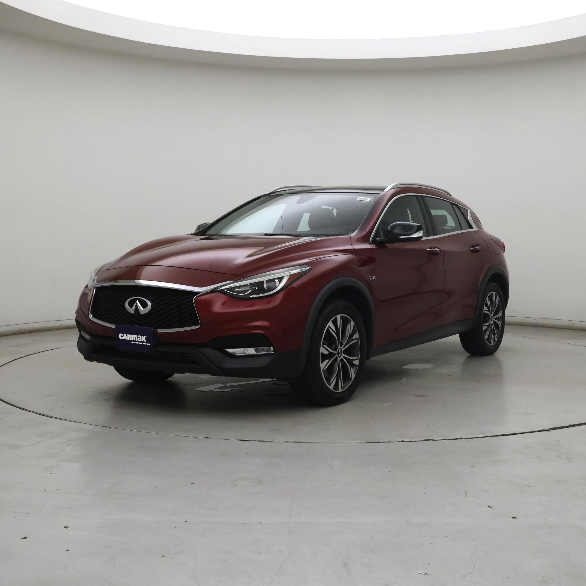 Thumbnail: 2018 INFINITI QX30 - 4