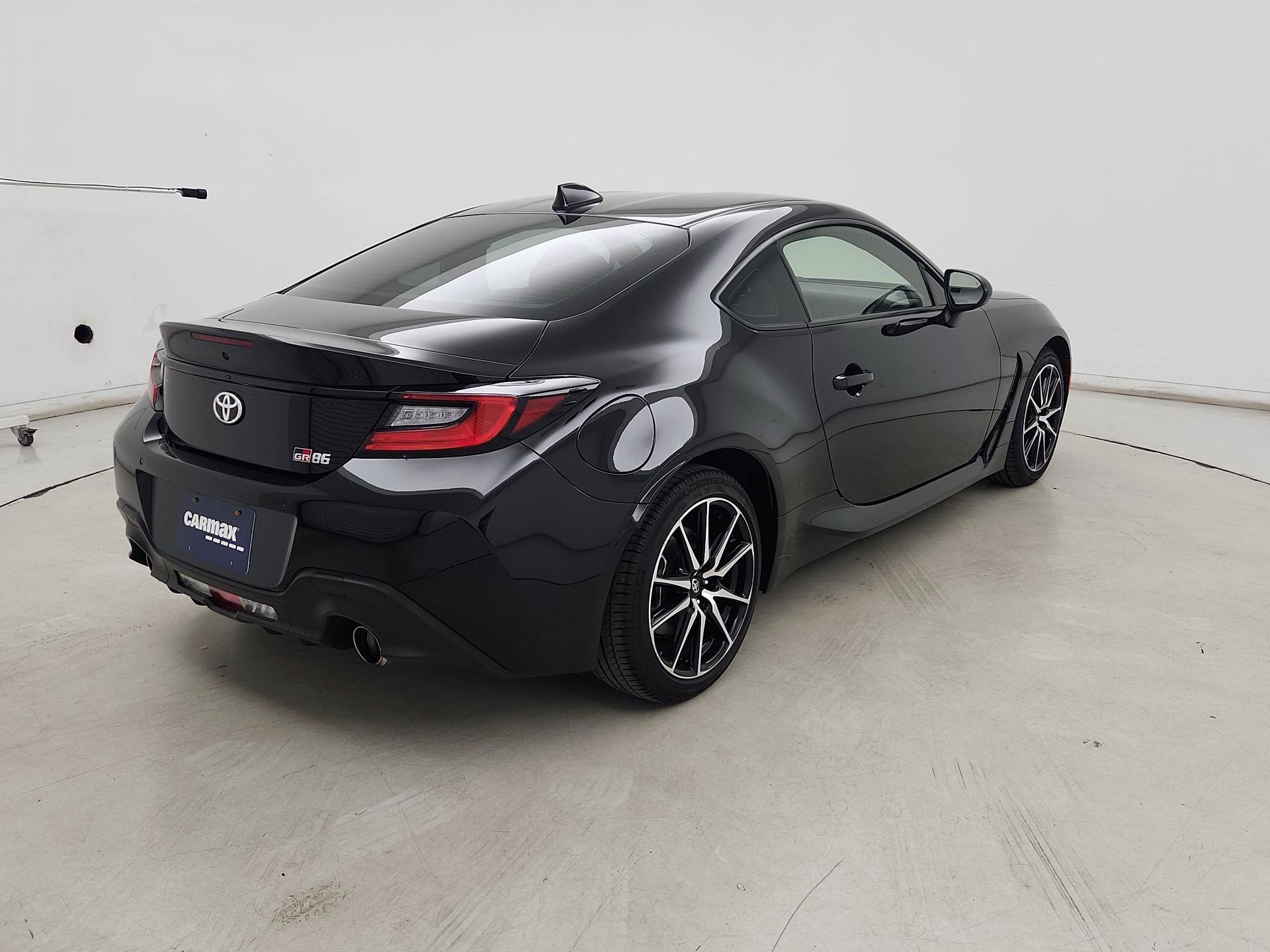 Thumbnail: 2022 Toyota GR86 - 5
