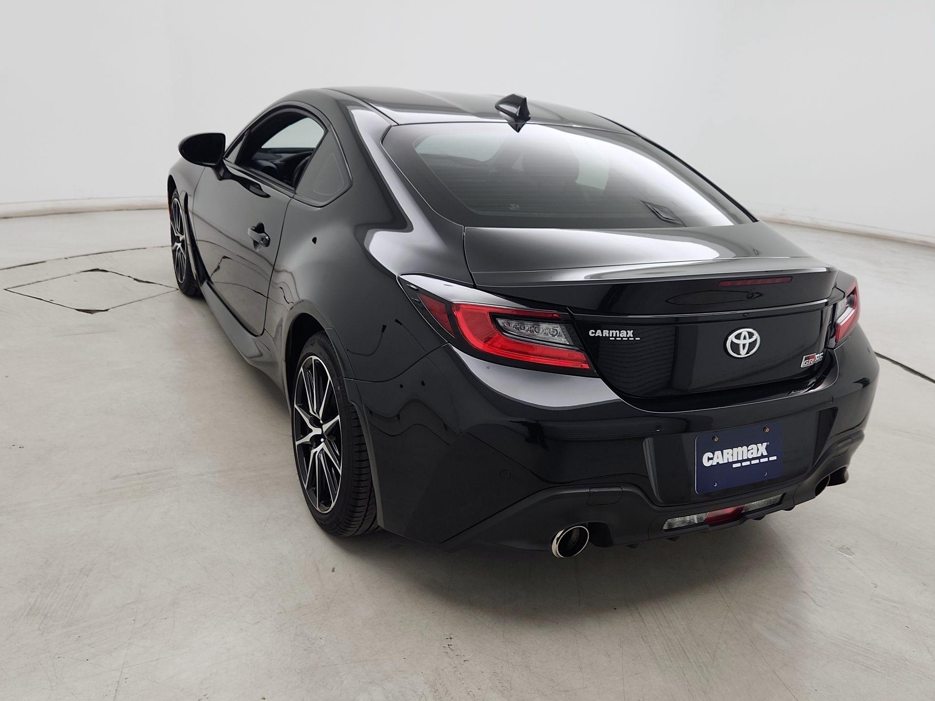 Thumbnail: 2022 Toyota GR86 - 7
