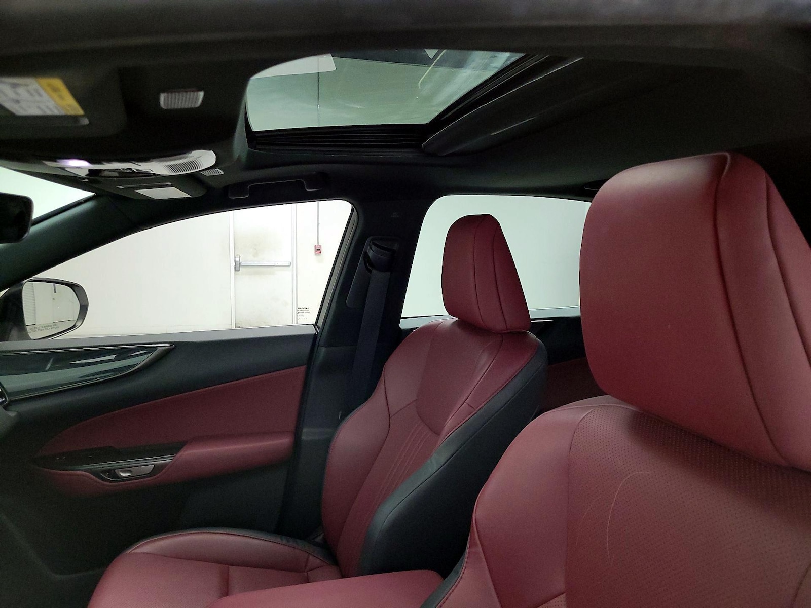 2025 Lexus NX 350 - Photo 21