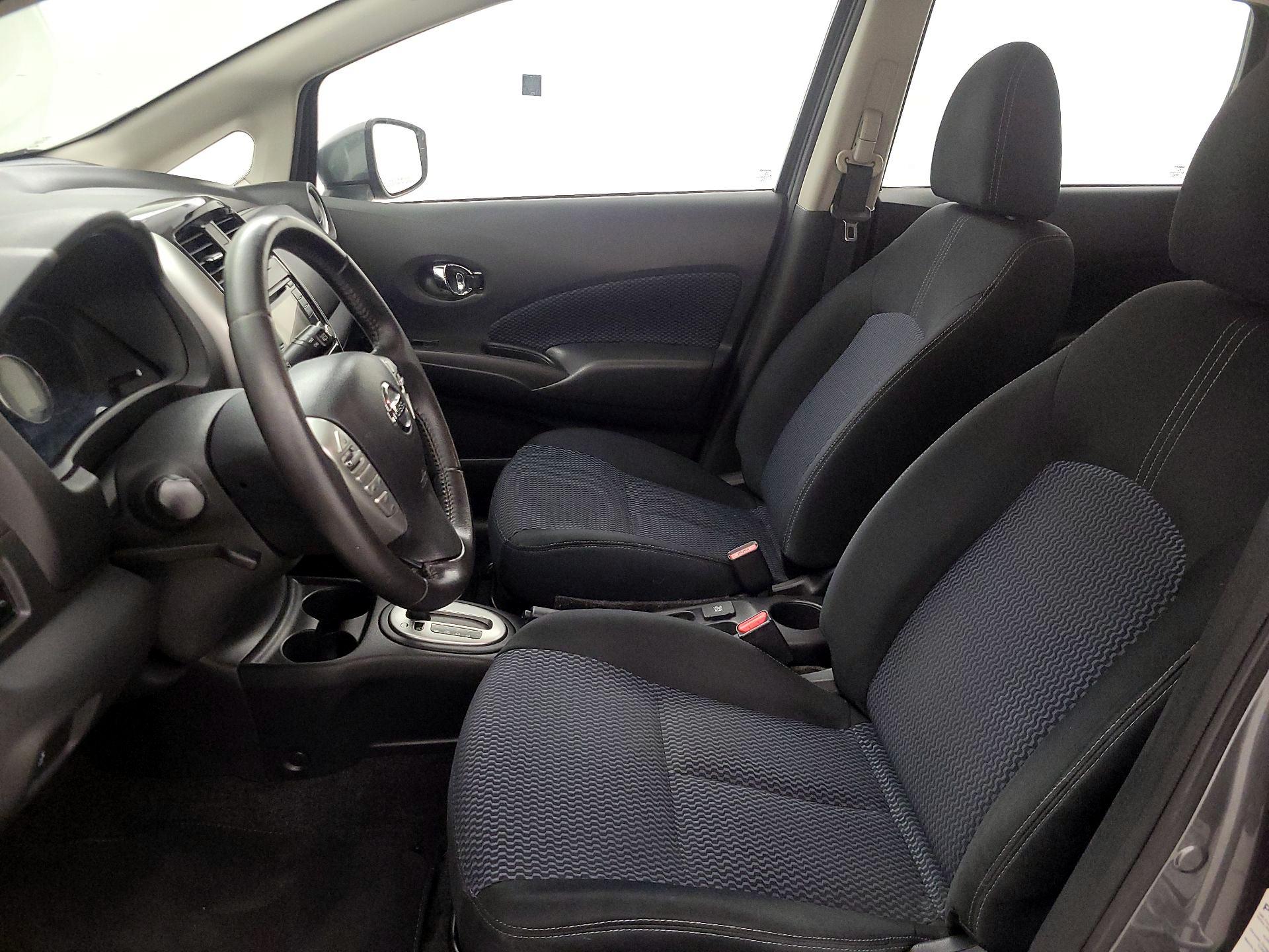 Thumbnail: 2016 Nissan Versa Note - 11