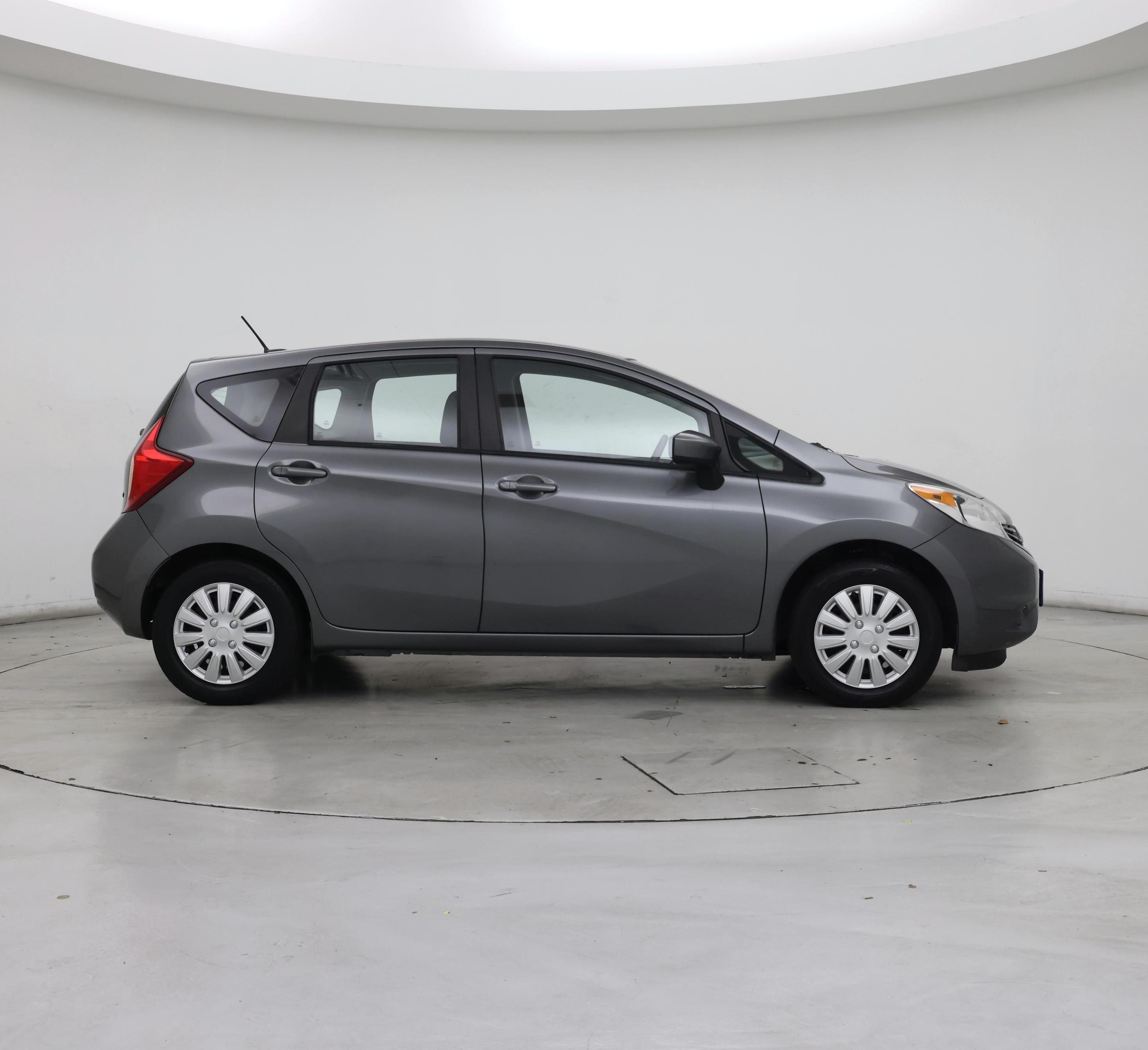 Thumbnail: 2016 Nissan Versa Note - 7