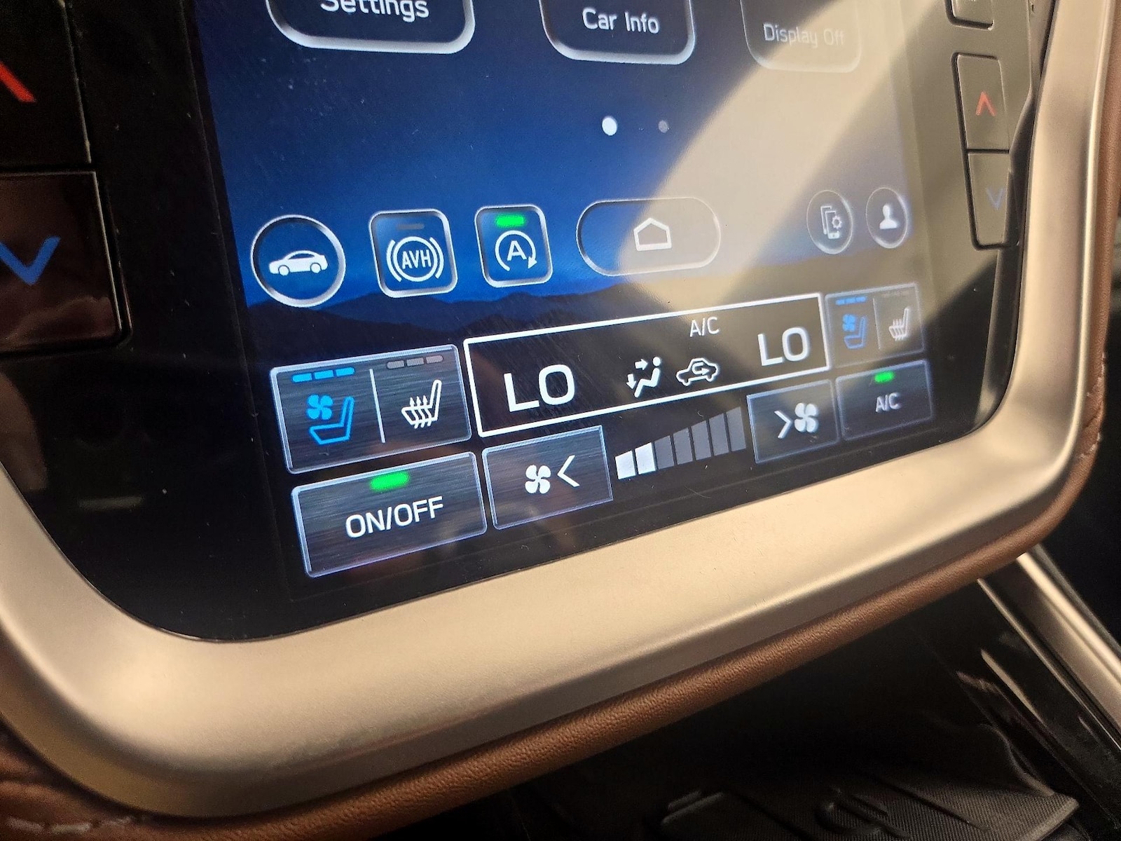 2024 Subaru Outback Touring - Photo 18