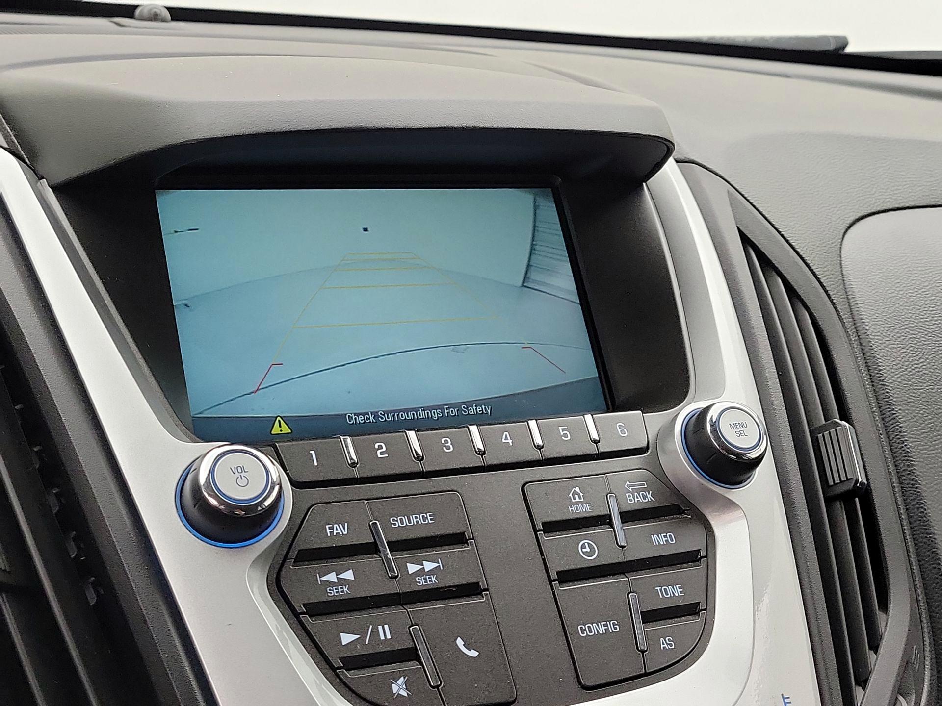 Thumbnail: 2016 Chevrolet Equinox - 13