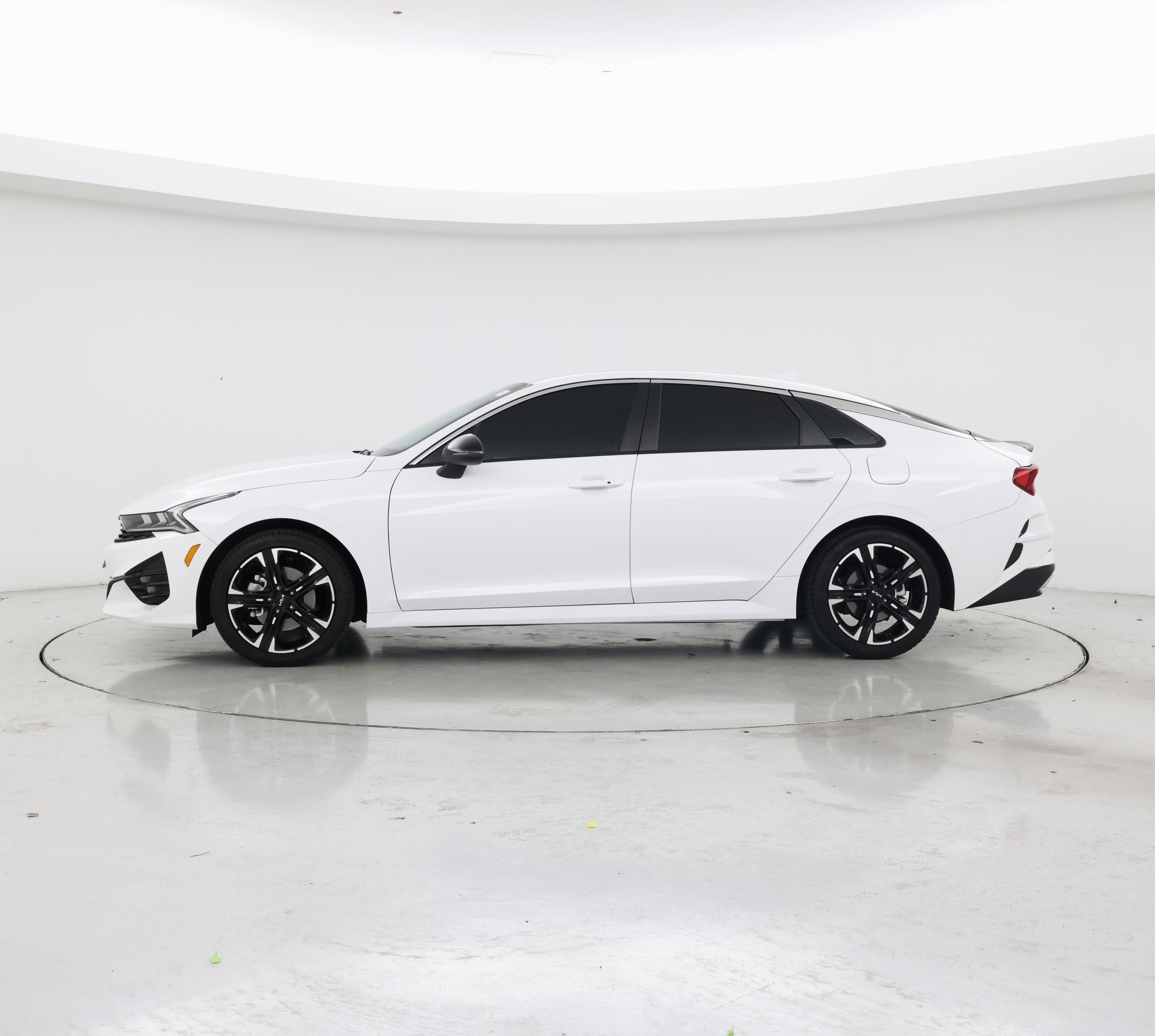 Thumbnail: 2024 Kia K5 - 3