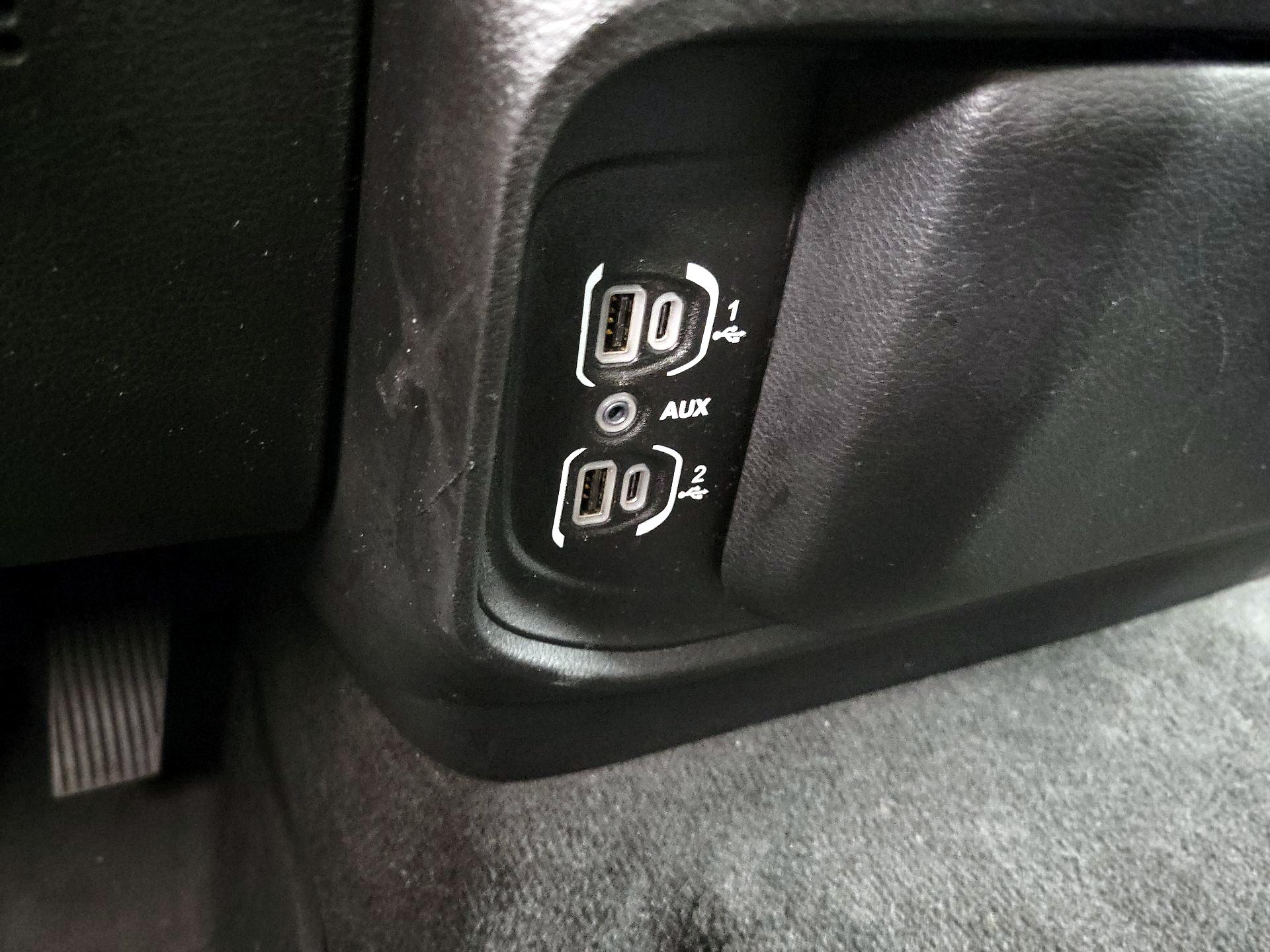 Thumbnail: 2021 RAM 1500 - 18