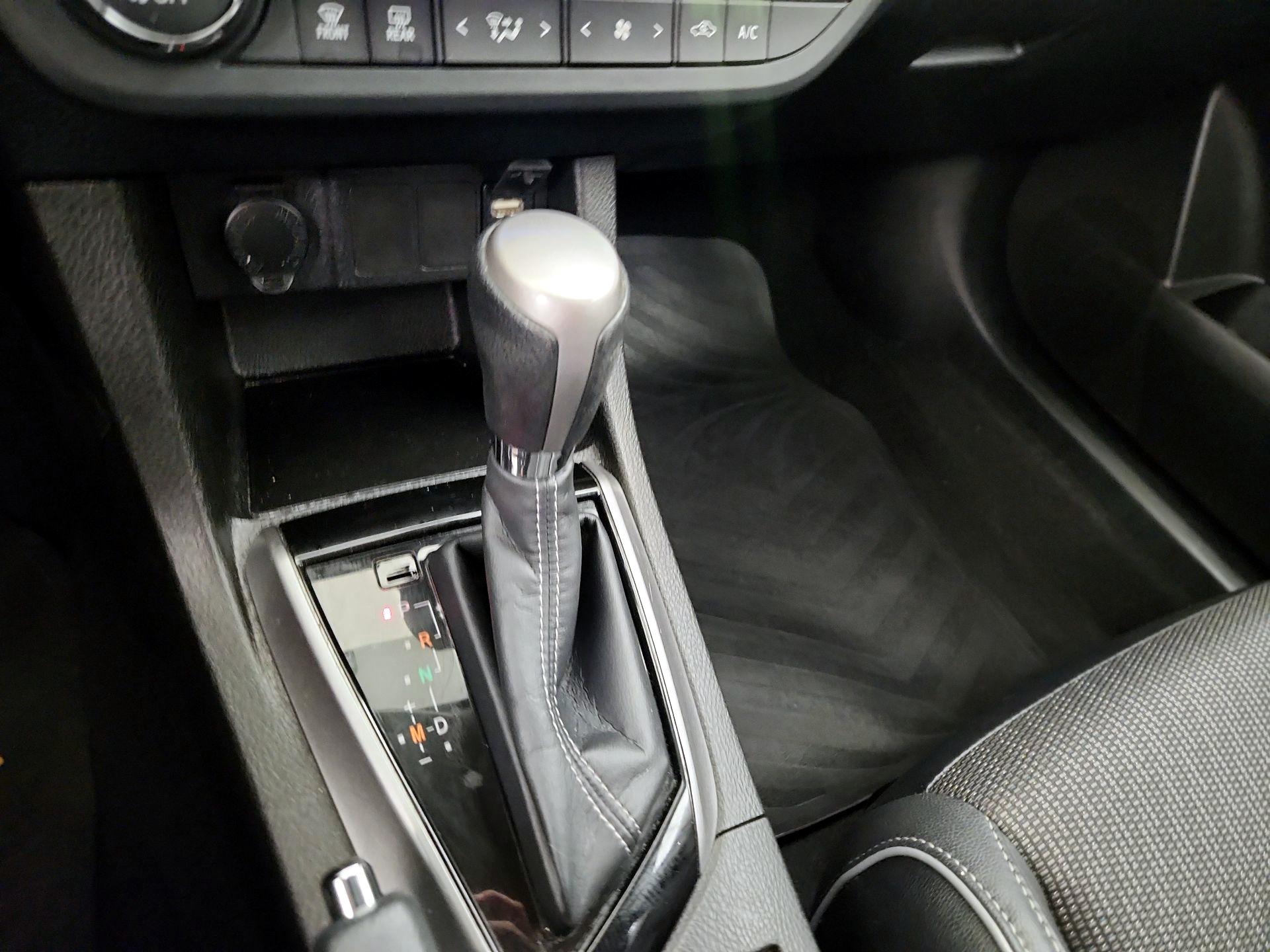 Thumbnail: 2016 Toyota Corolla - 17