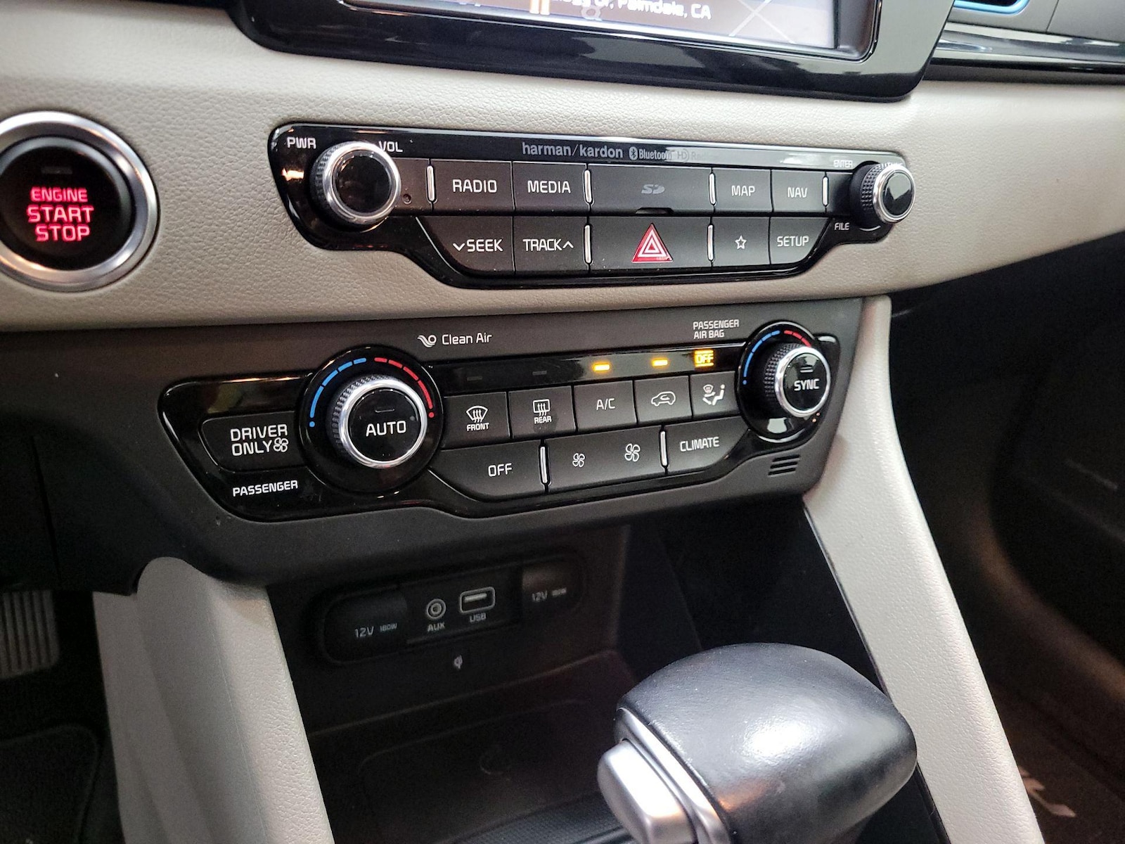 2018 Kia Niro EX Premium - Photo 18