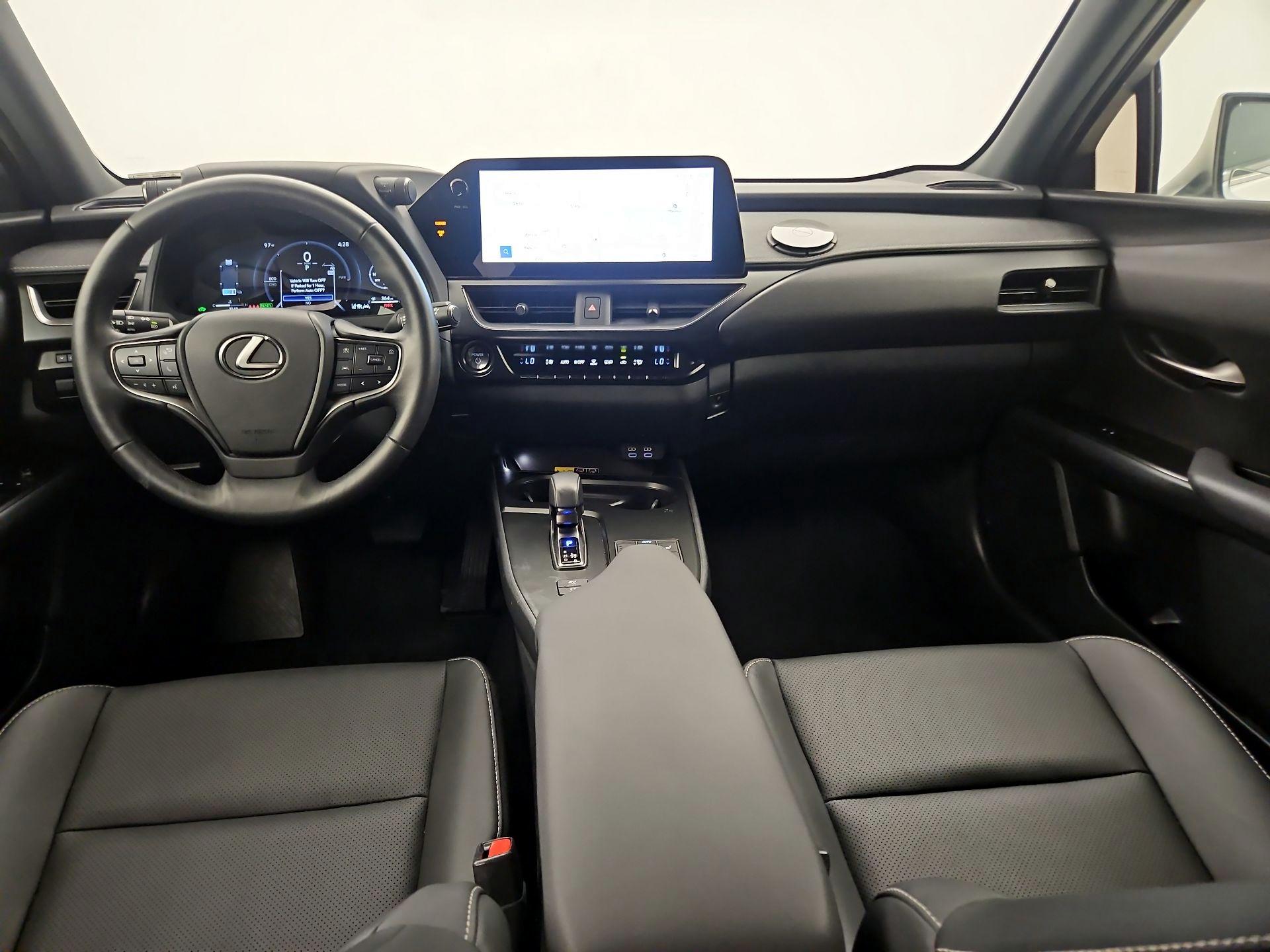 Thumbnail: 2025 Lexus UX - 9