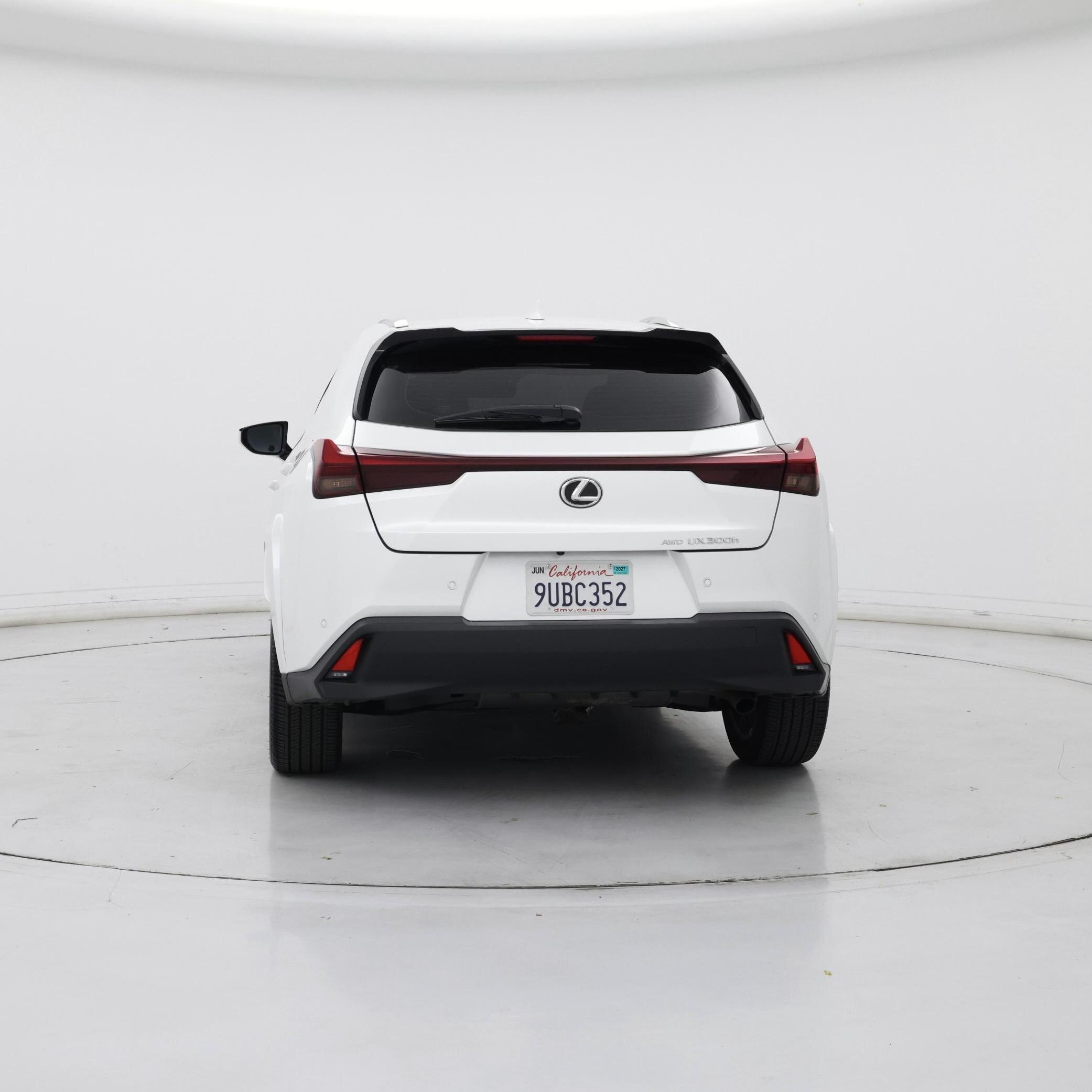 Thumbnail: 2025 Lexus UX - 6