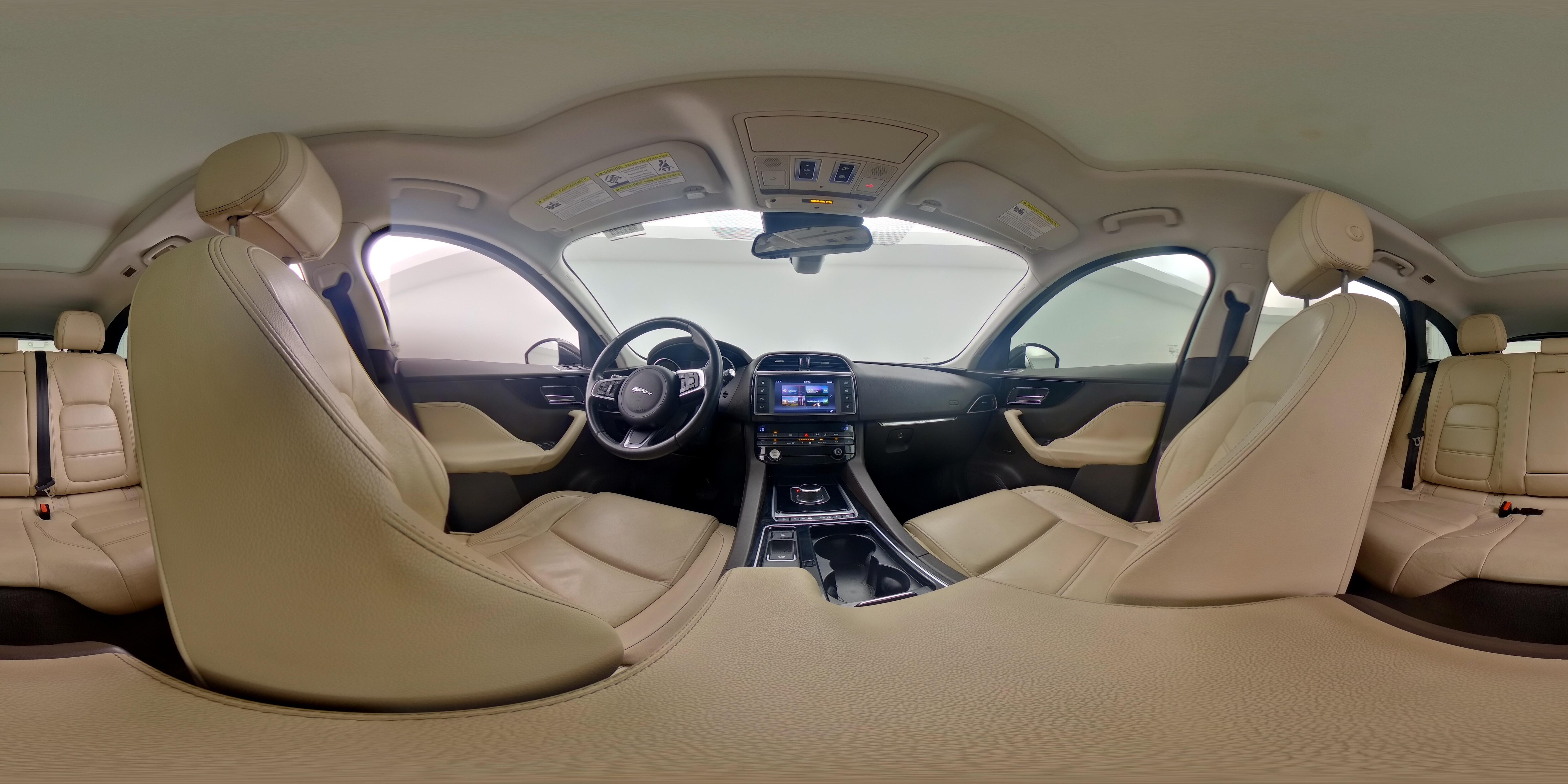 2018 Jaguar F-PACE Prestige - Photo 26