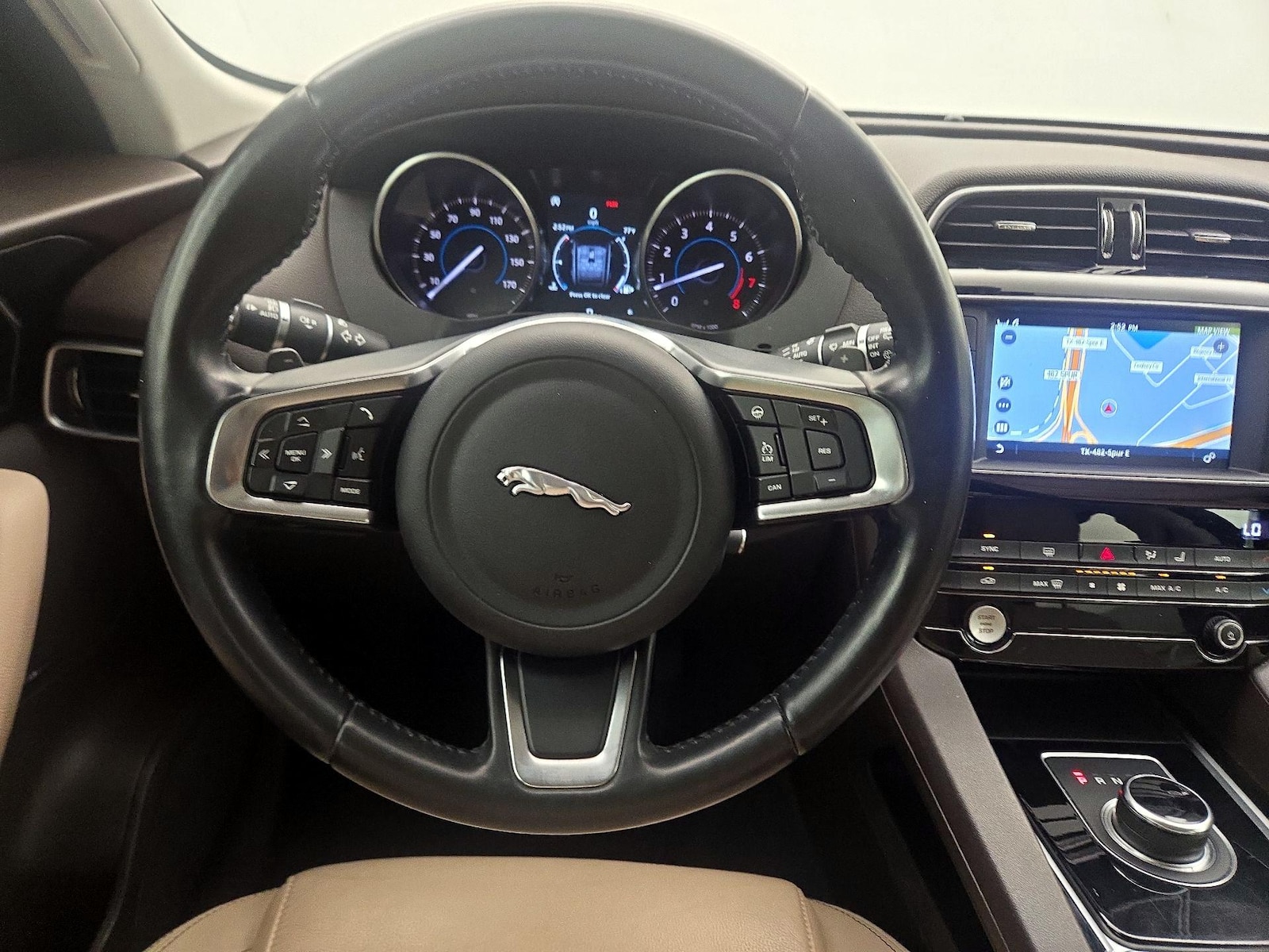 2018 Jaguar F-PACE Prestige - Photo 11