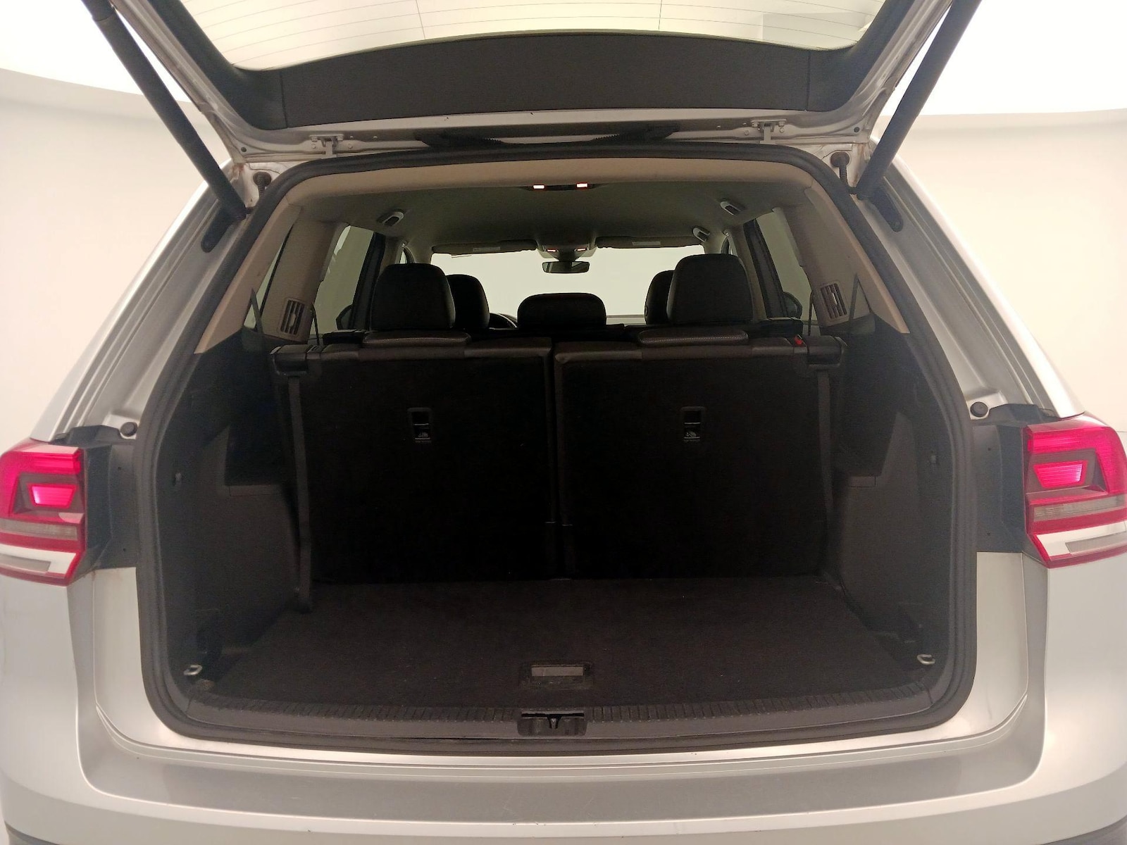 2019 Volkswagen Atlas SE w/Tech - Photo 22