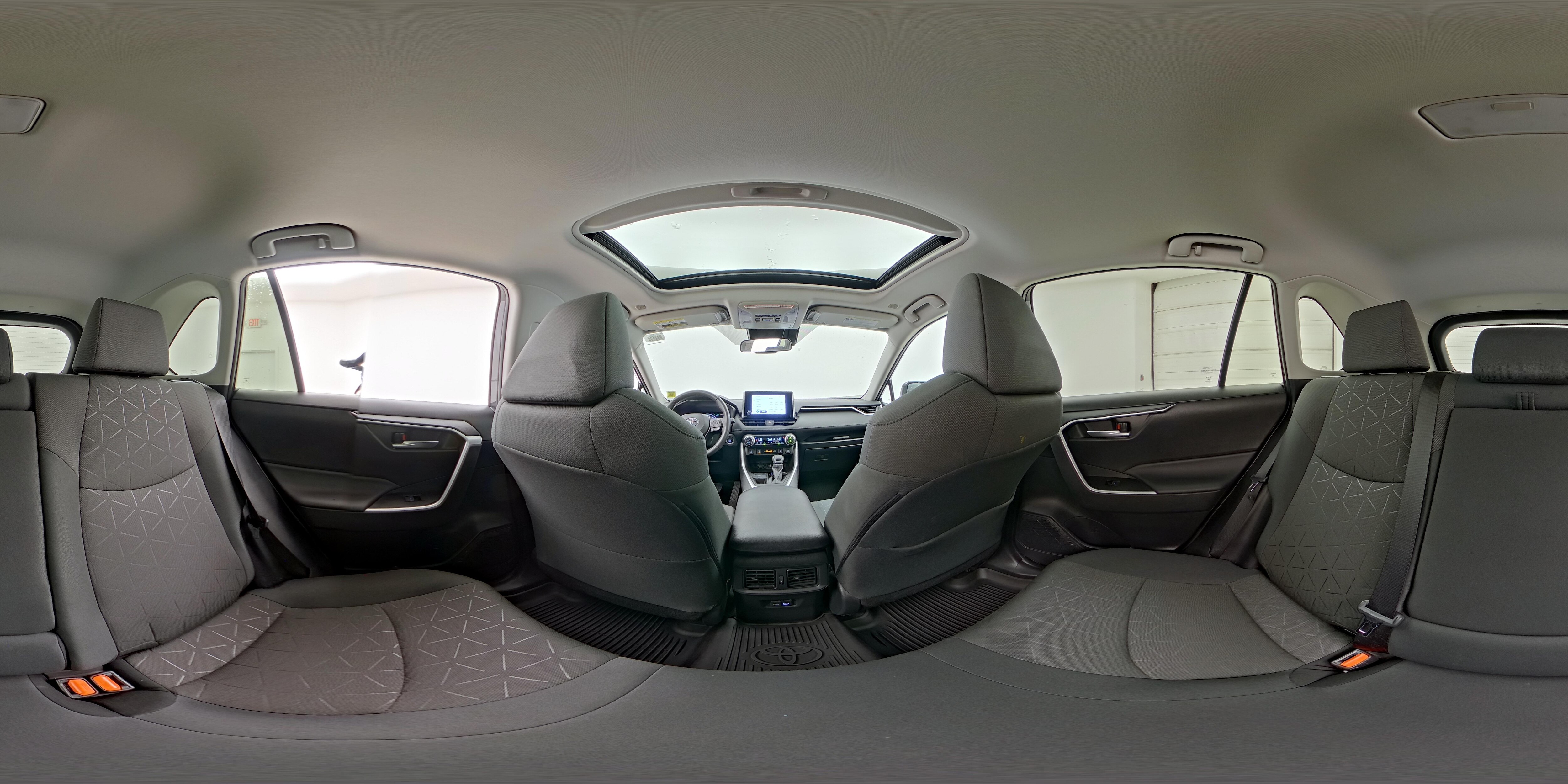 2023 Toyota RAV4 XLE - Photo 26