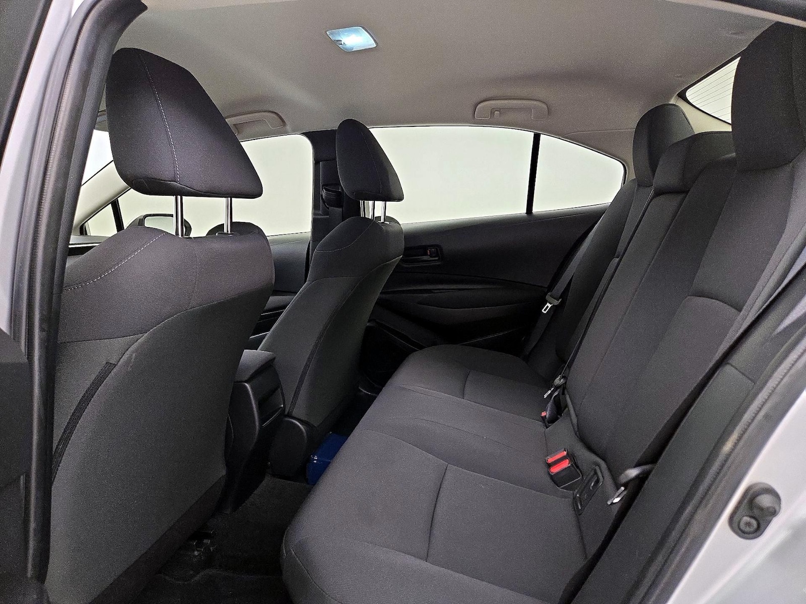 2022 Toyota Corolla LE - Photo 20