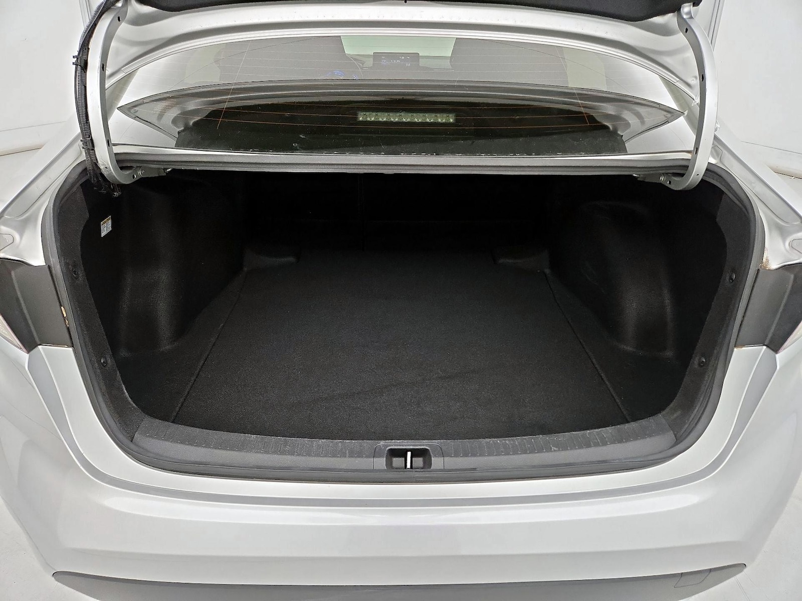 2022 Toyota Corolla LE - Photo 21