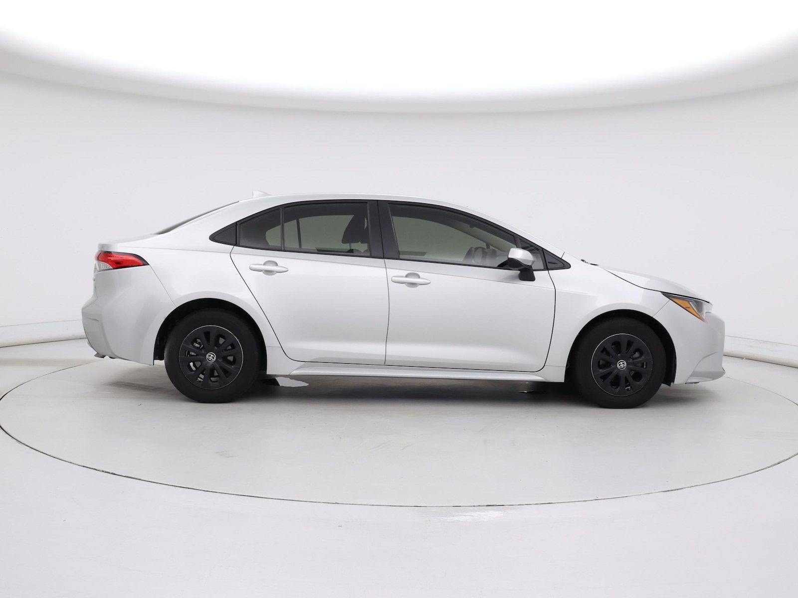 2022 Toyota Corolla LE - Photo 8