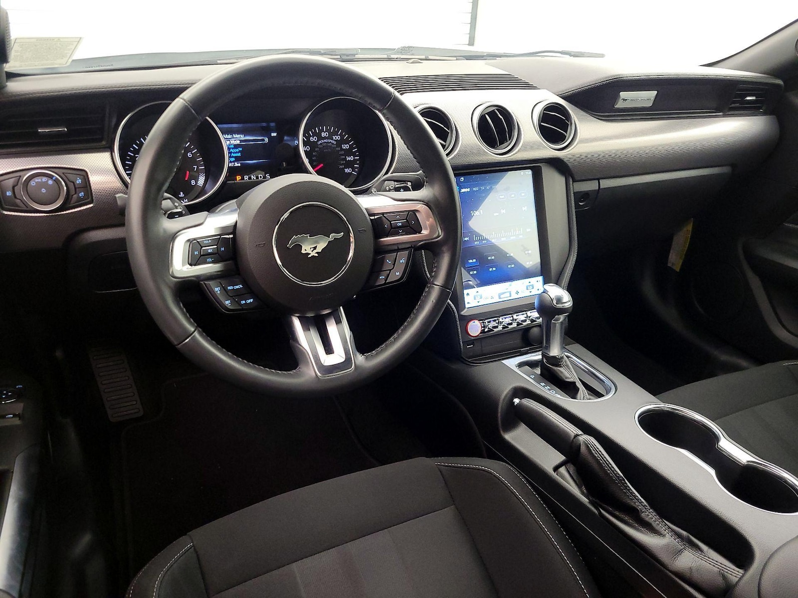 2018 Ford Mustang GT Premium - Photo 10