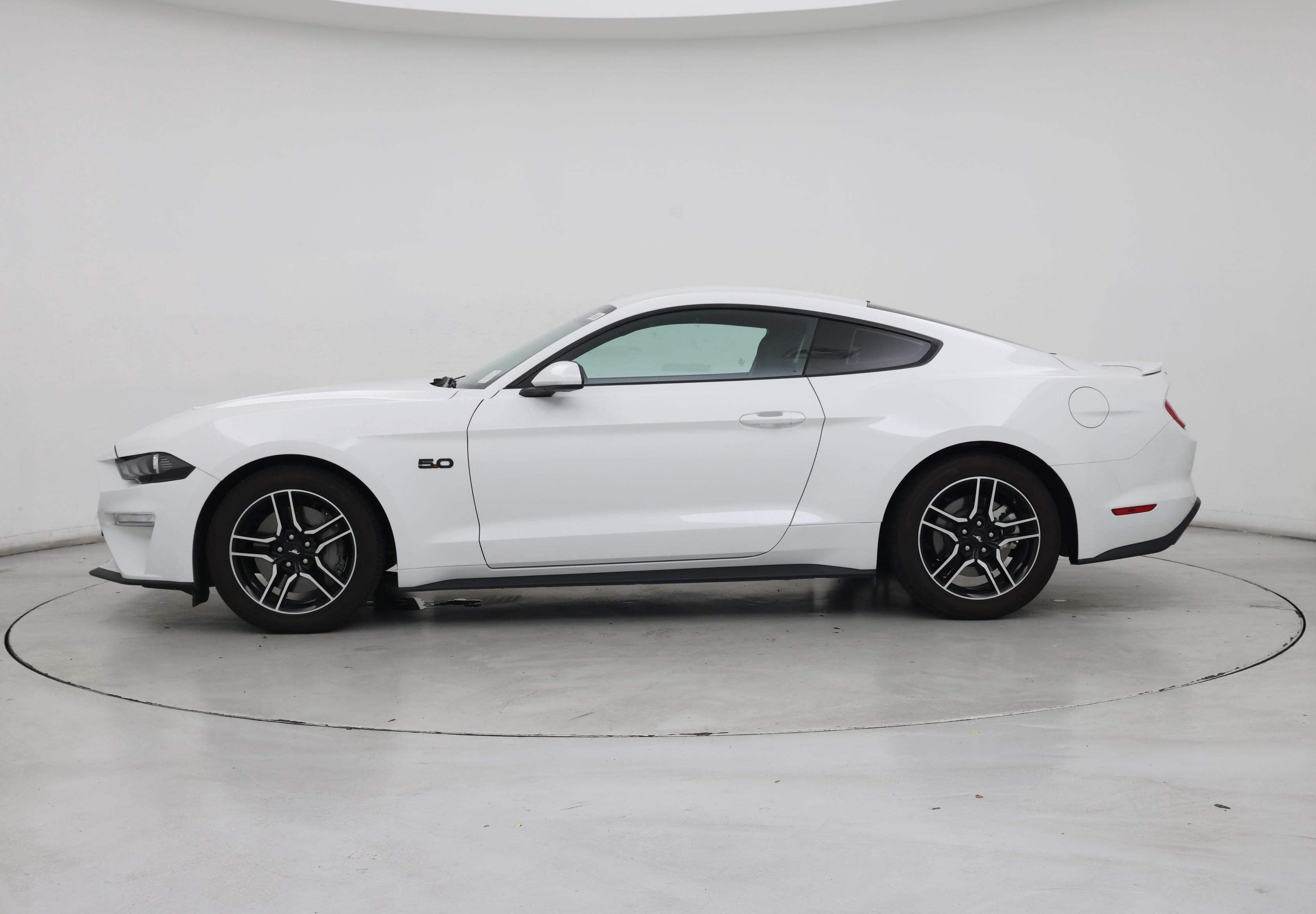 Thumbnail: 2018 Ford Mustang - 3