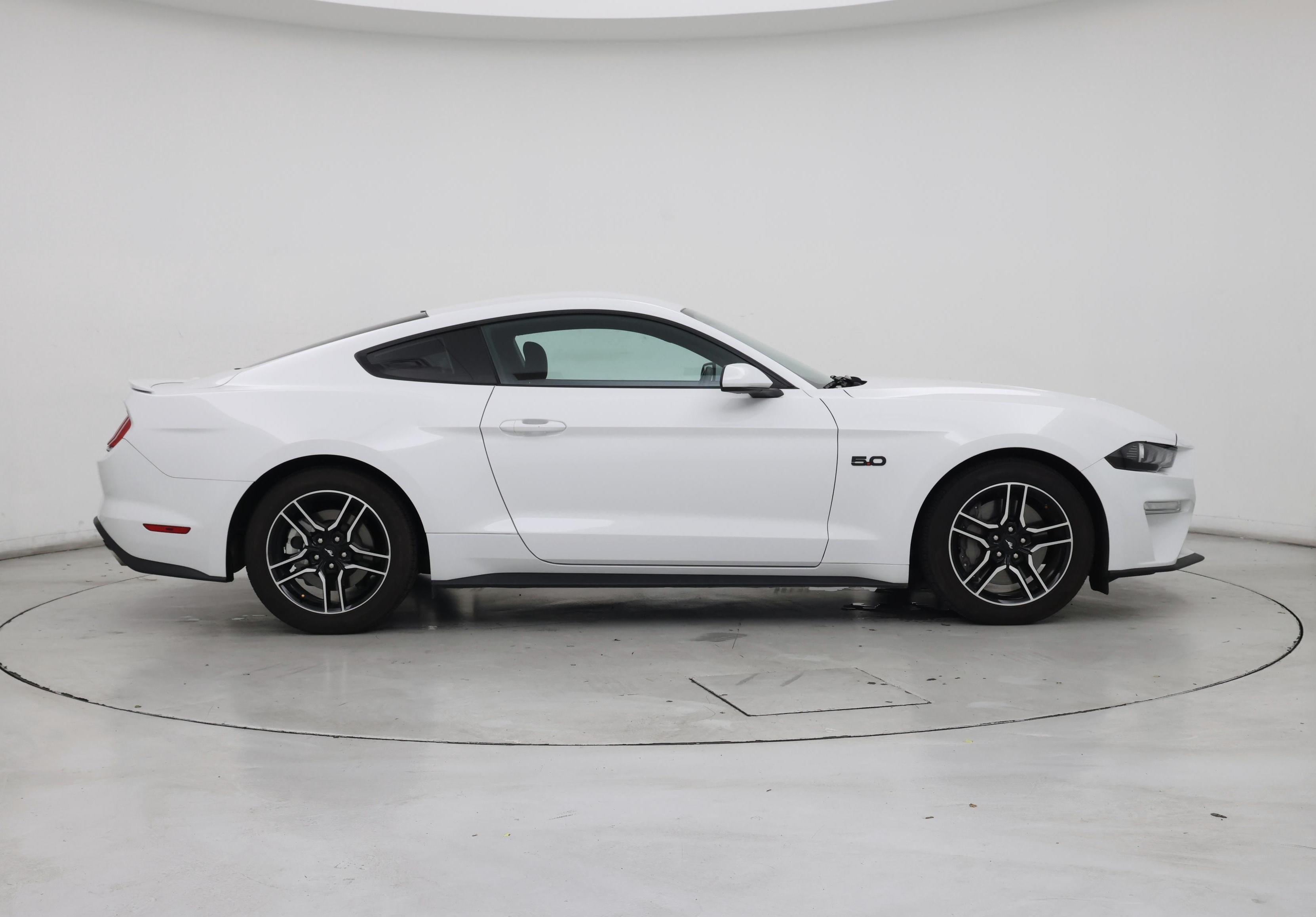 Thumbnail: 2018 Ford Mustang - 7