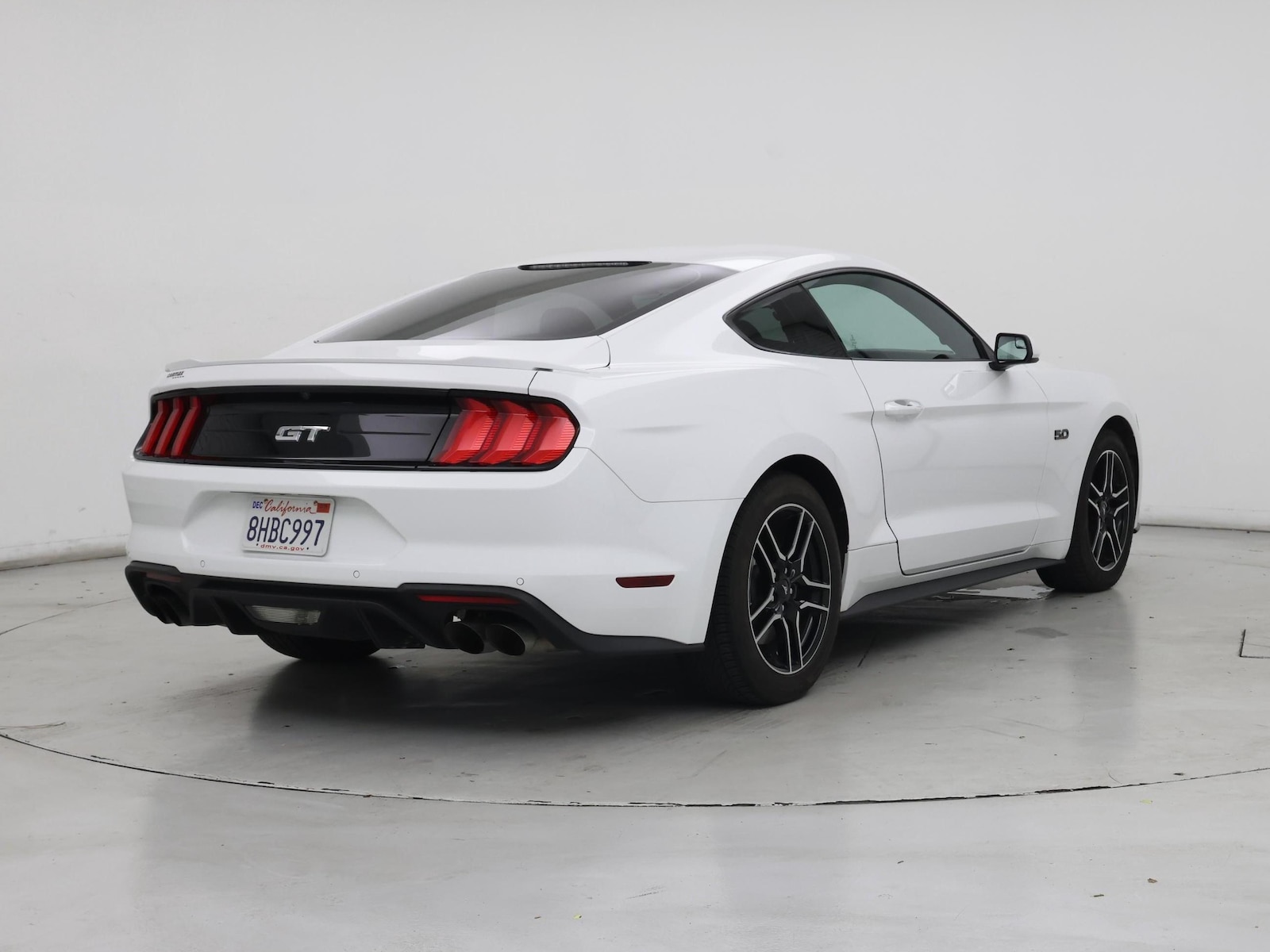 2018 Ford Mustang GT Premium - Photo 9