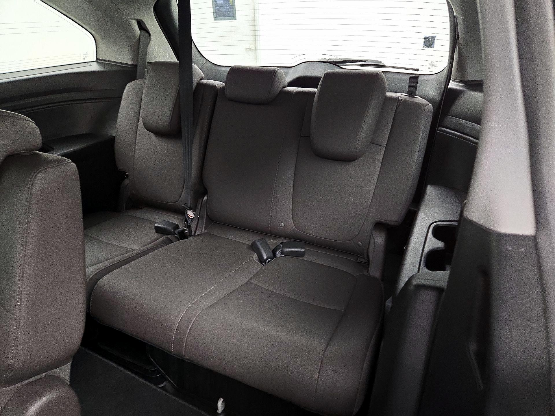 Thumbnail: 2019 Honda Odyssey - 20