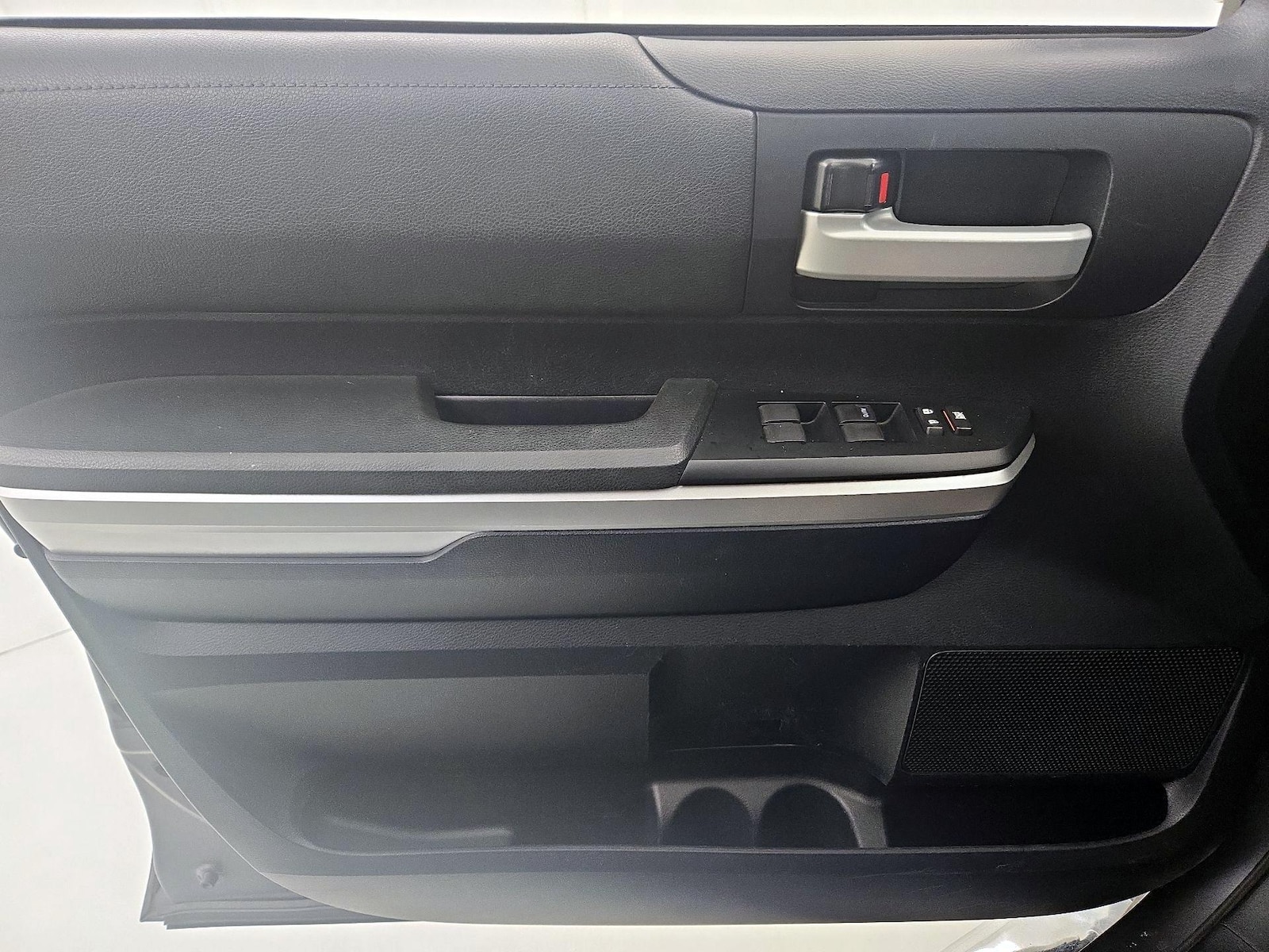 2014 Toyota Tundra SR5 - Photo 13