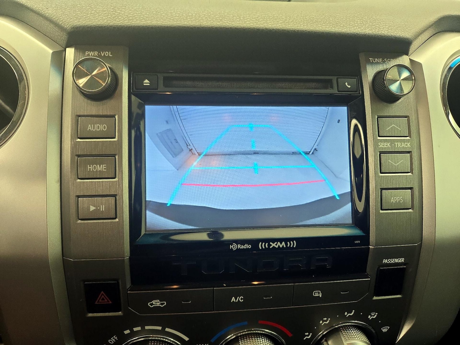 2014 Toyota Tundra SR5 - Photo 15