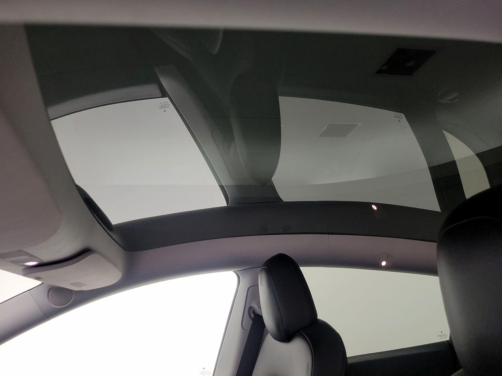 2021 Tesla Model Y Long Range - Photo 19