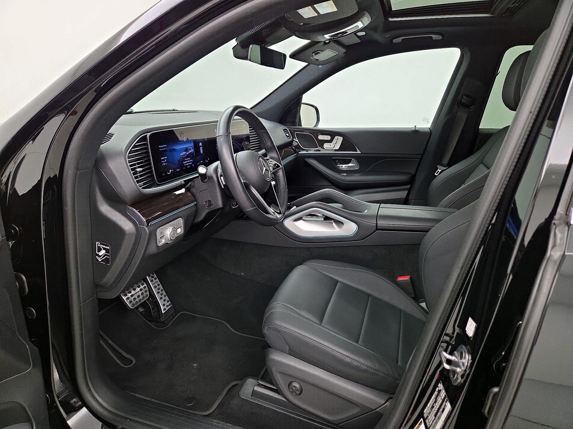 Thumbnail: 2025 Mercedes-Benz GLE - 11