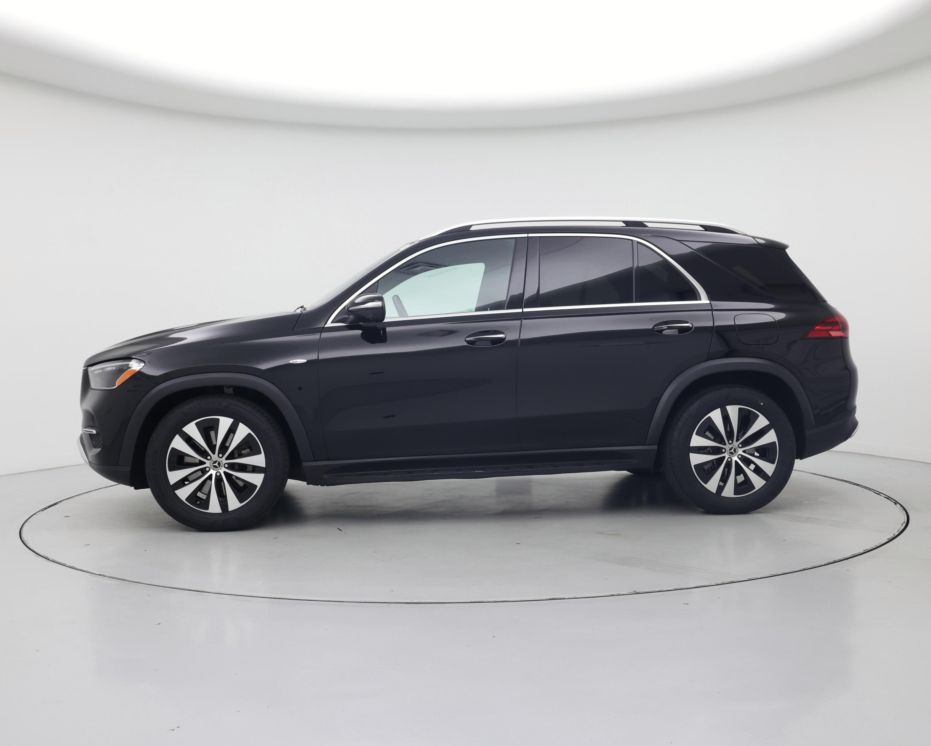Thumbnail: 2025 Mercedes-Benz GLE - 3