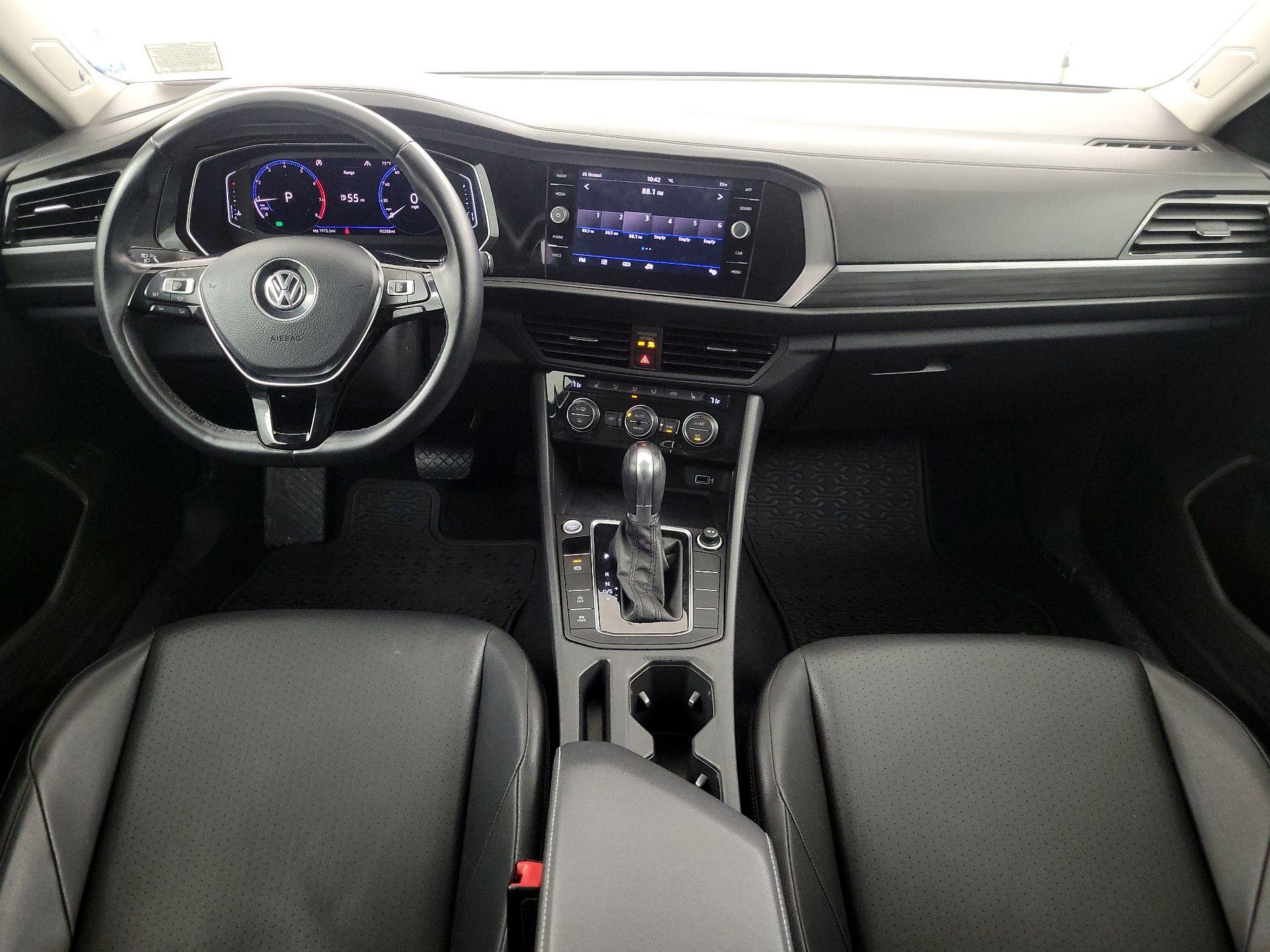 Thumbnail: 2019 Volkswagen Jetta - 9