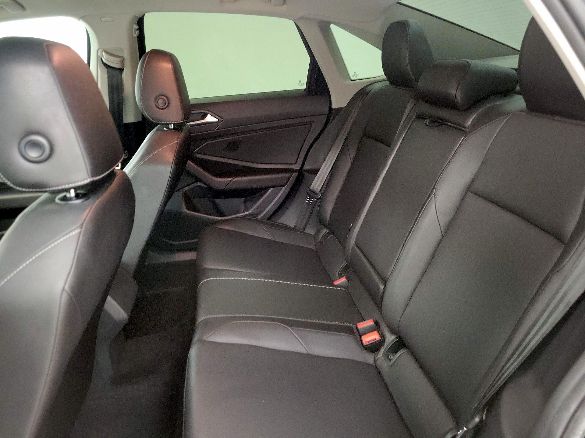 Thumbnail: 2019 Volkswagen Jetta - 19