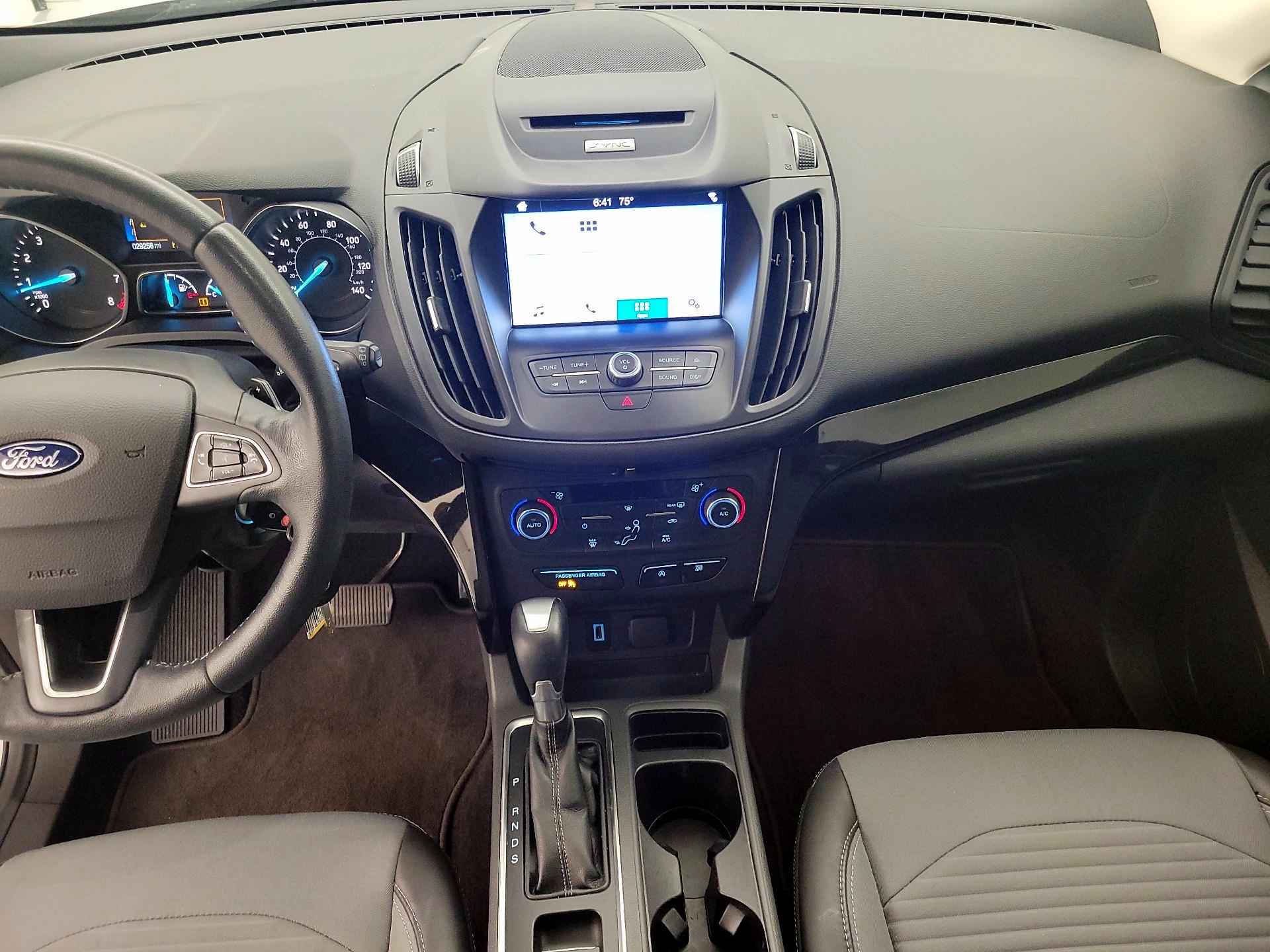 Thumbnail: 2017 Ford Escape - 9
