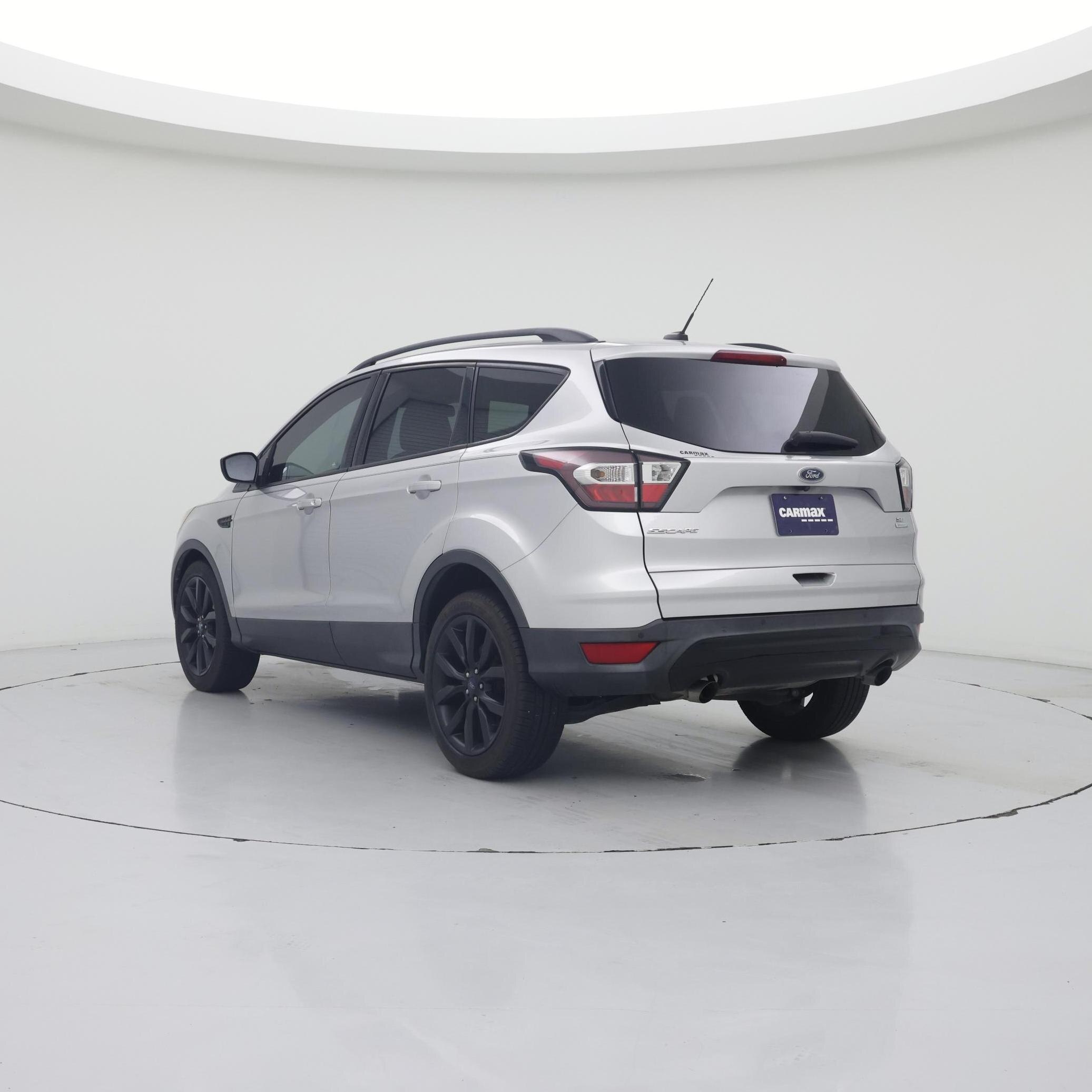 Thumbnail: 2017 Ford Escape - 2