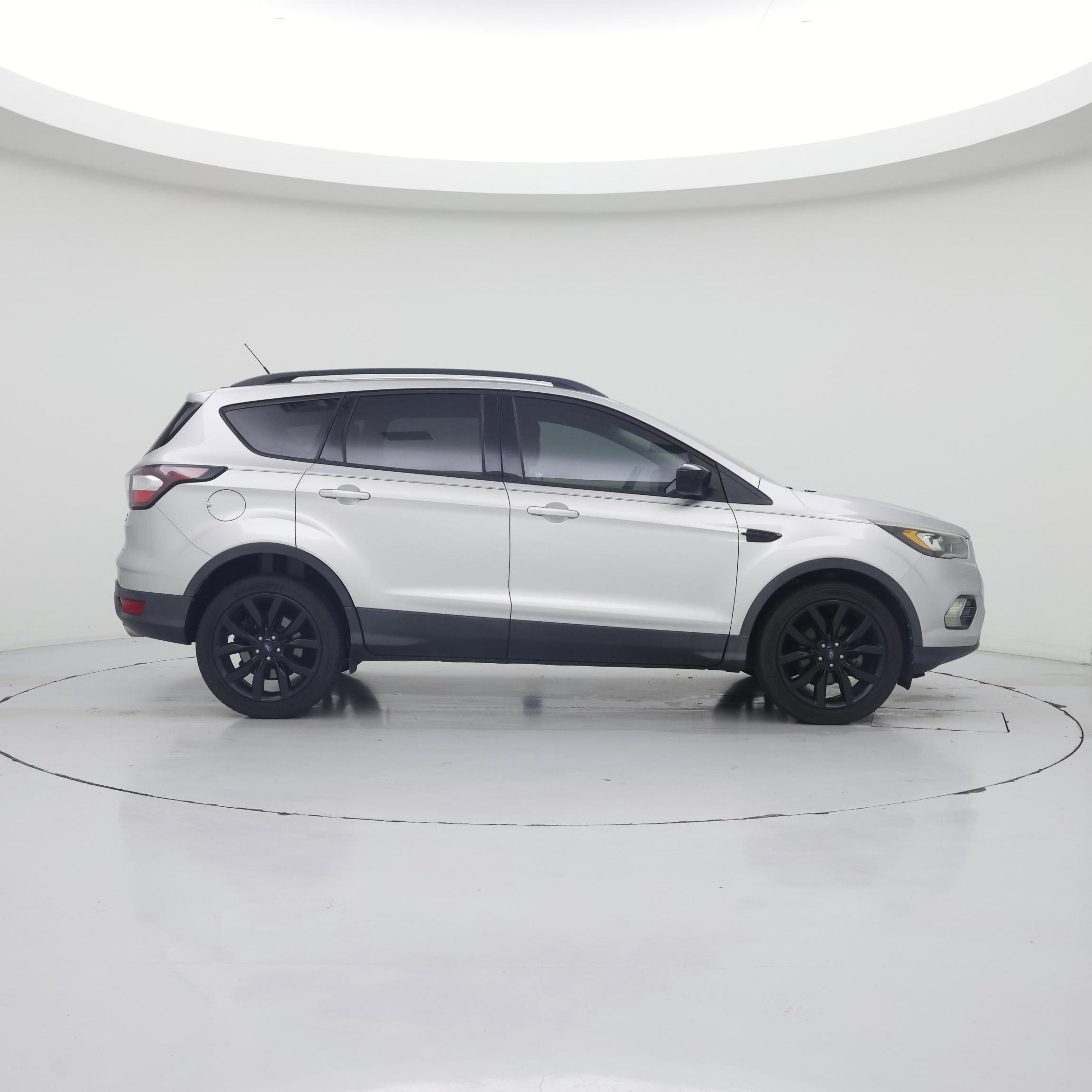 Thumbnail: 2017 Ford Escape - 7