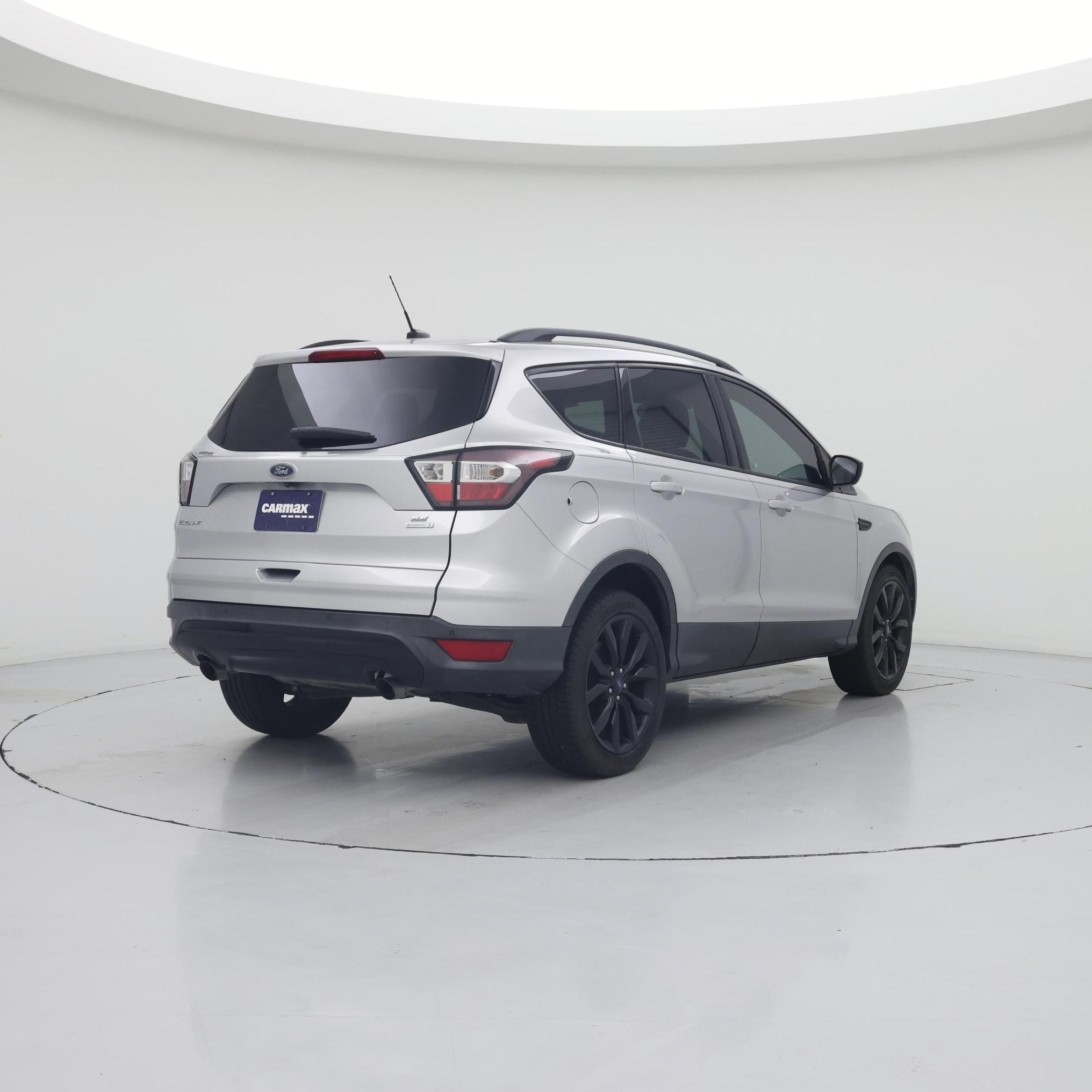 Thumbnail: 2017 Ford Escape - 8