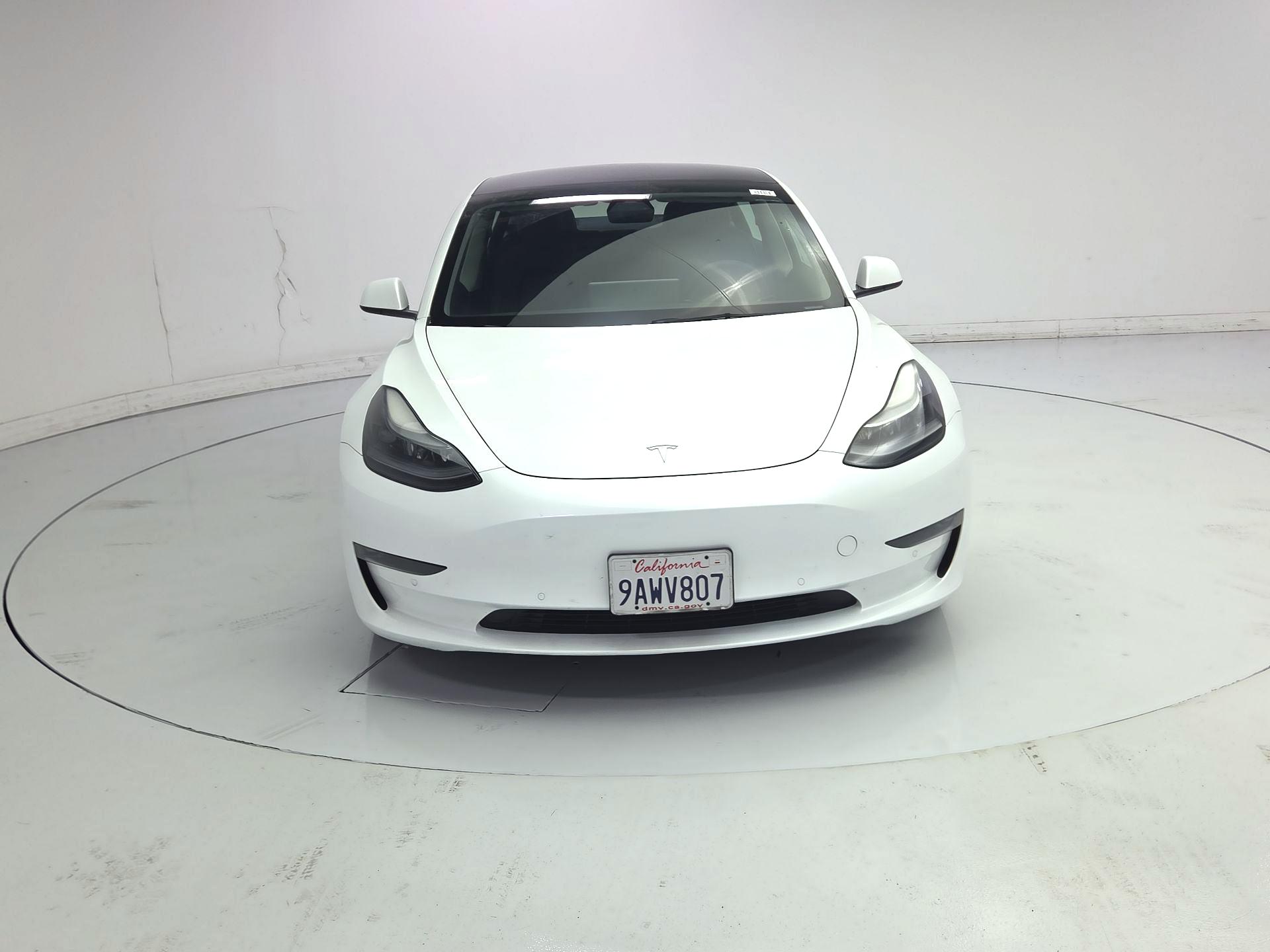 Thumbnail: 2022 Tesla Model 3 - 2
