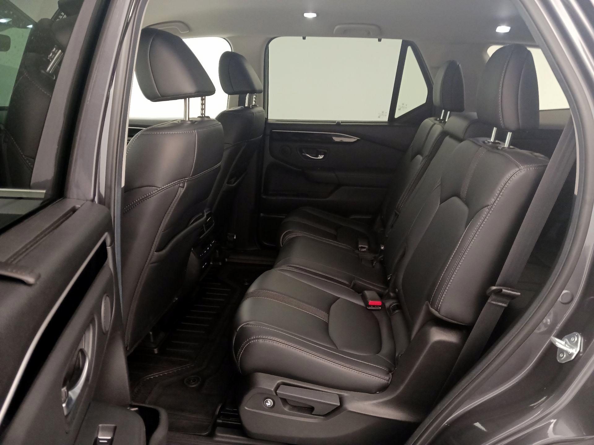 Thumbnail: 2025 Honda Pilot - 19