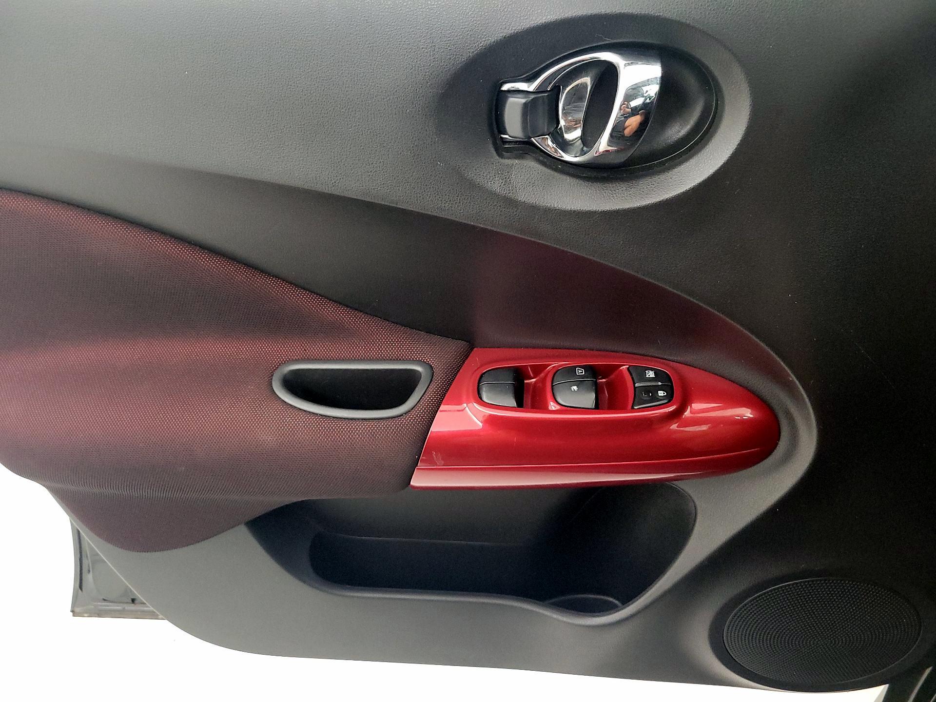 Thumbnail: 2015 Nissan Juke - 12